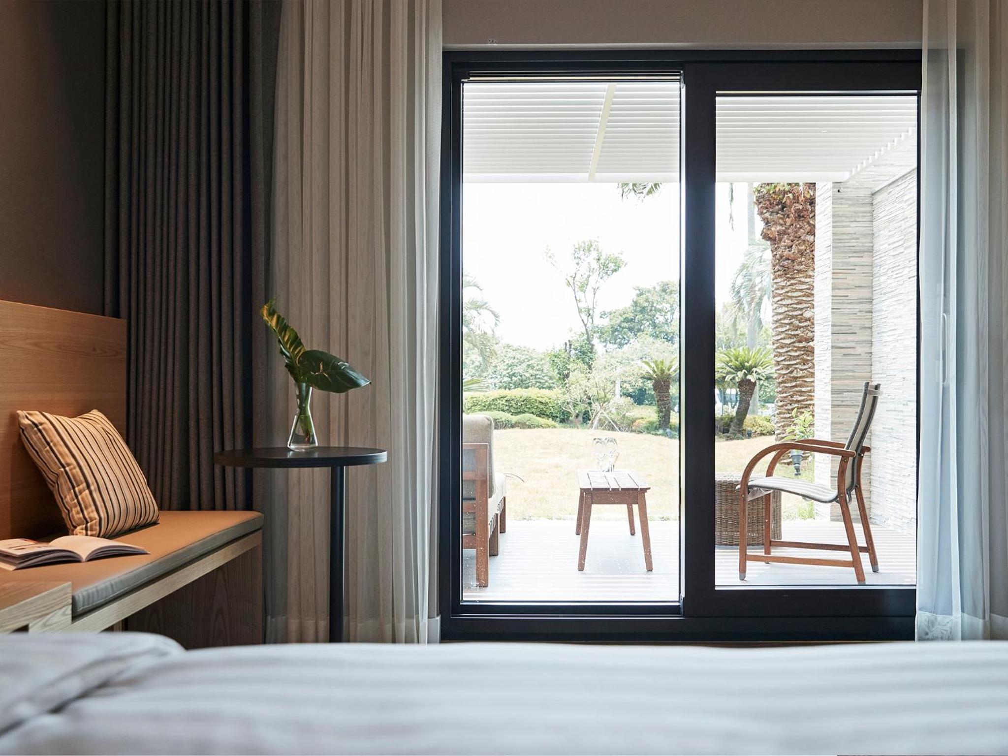 Family Terrace Room - Photo 8