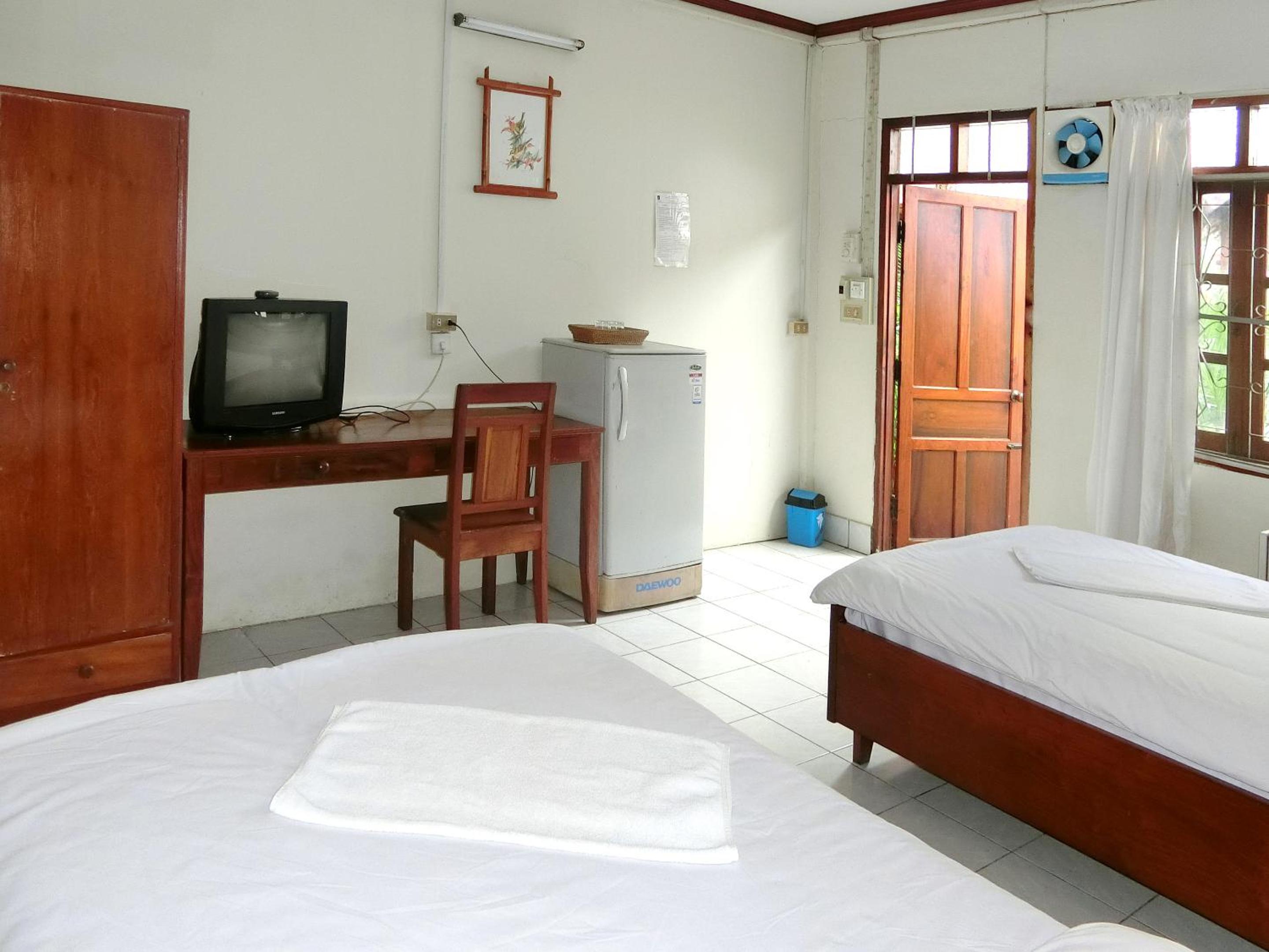 Standard Twin Room photo 1