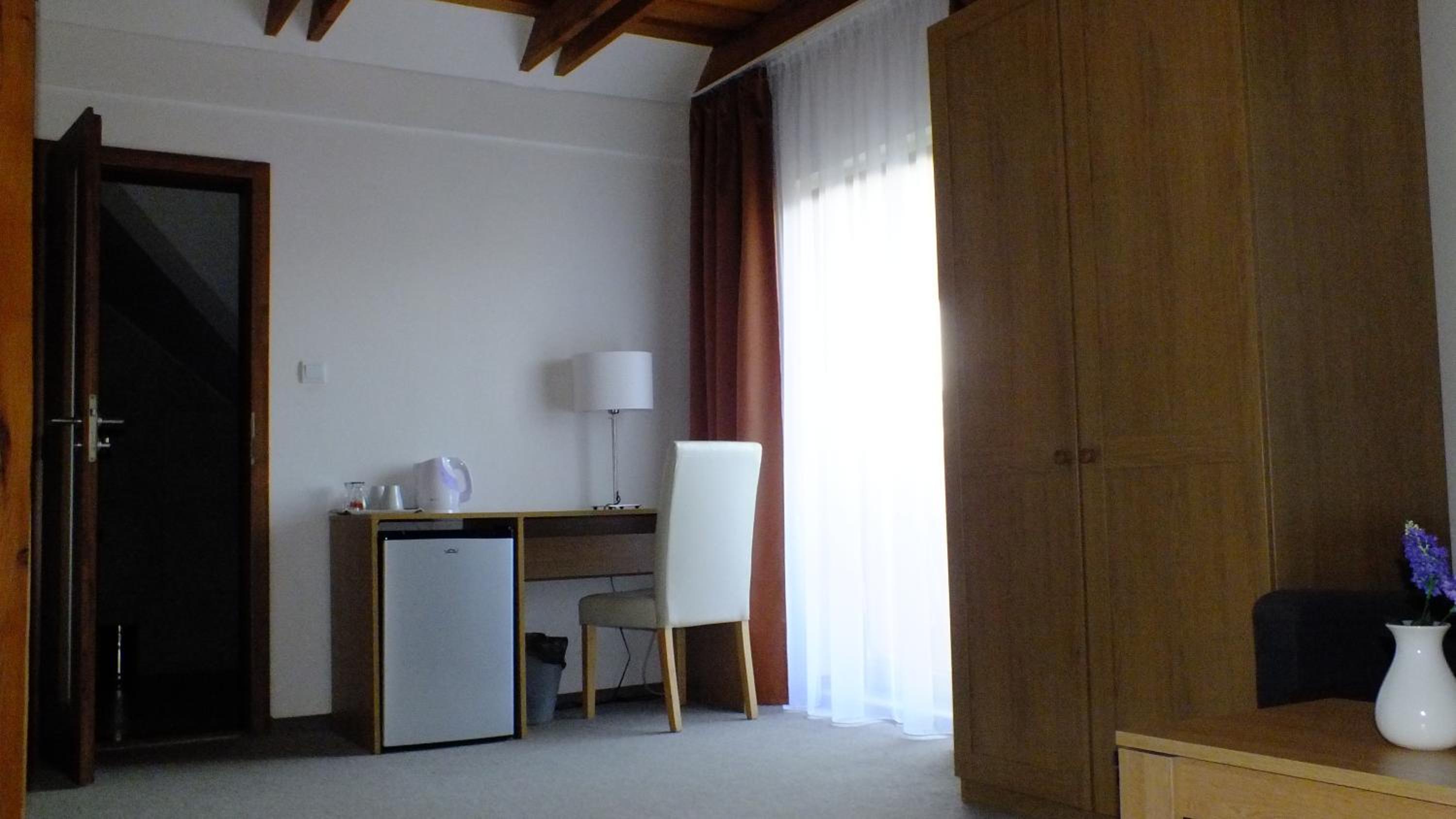 Standard Double Room - Photo 2