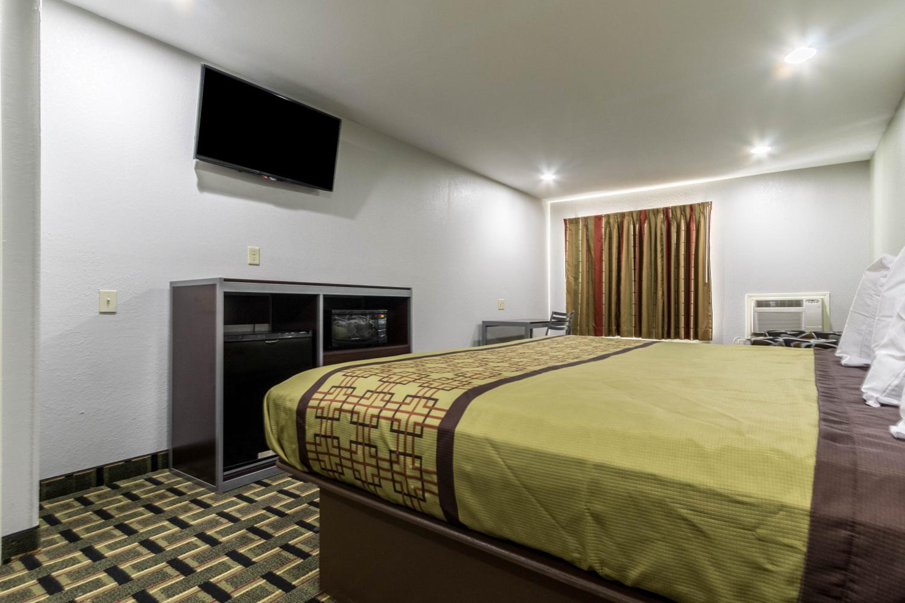 King Suite photo 3