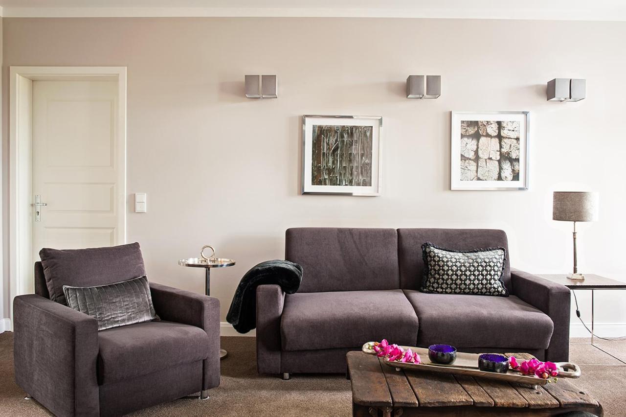 Deluxe Suite - Photo 3