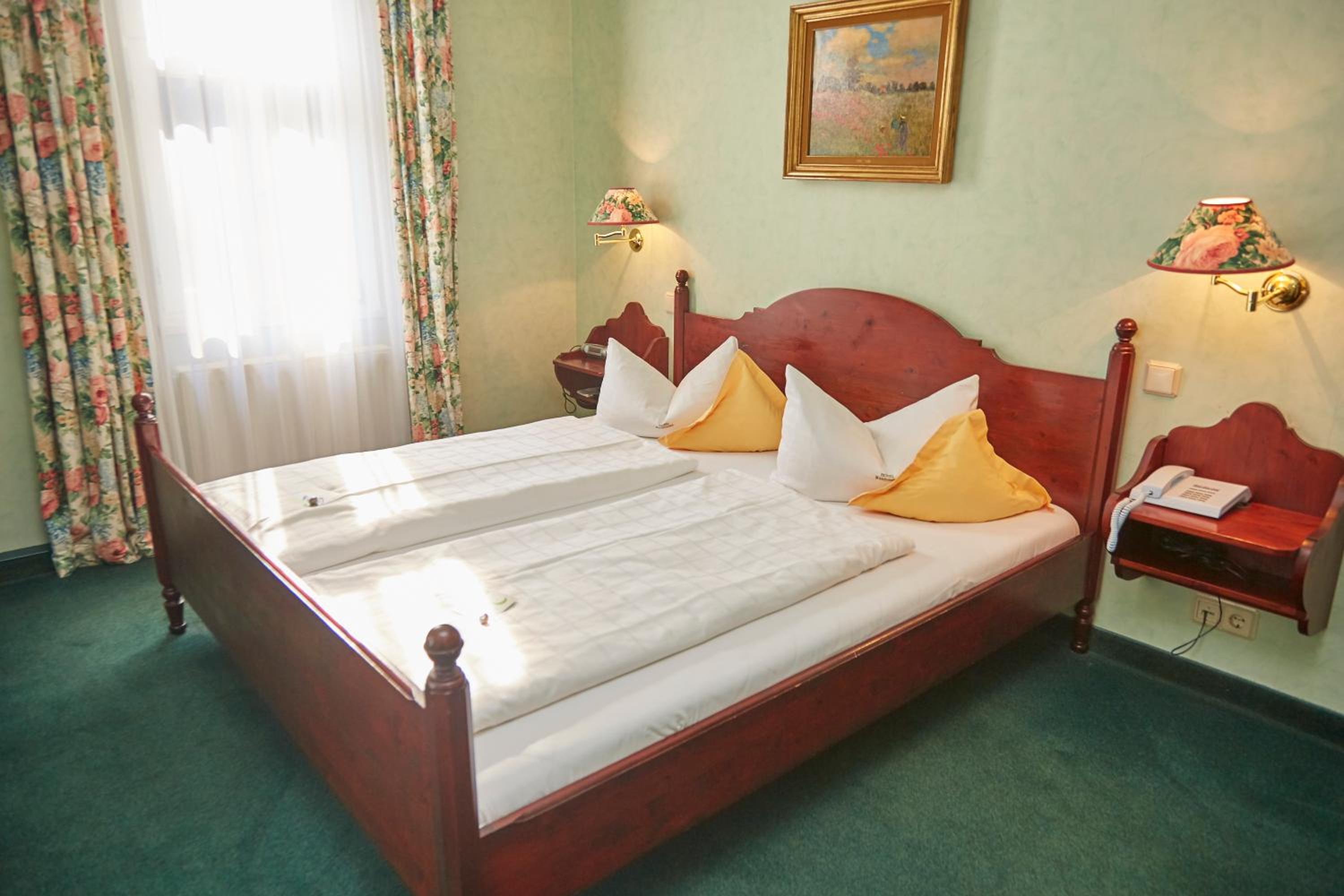 Deluxe Double Room photo 3