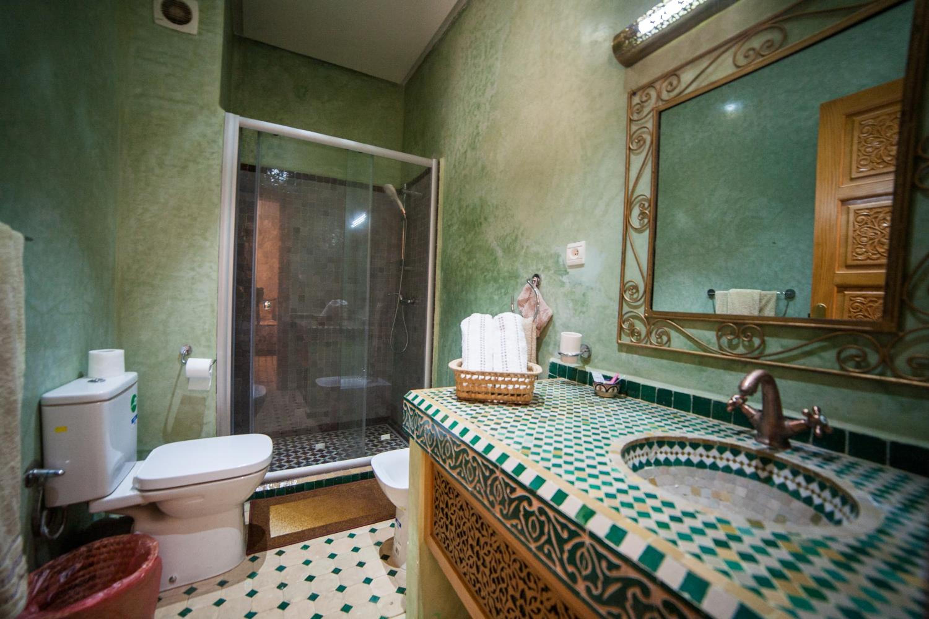 Double Room with Private Bathroom photo 3
