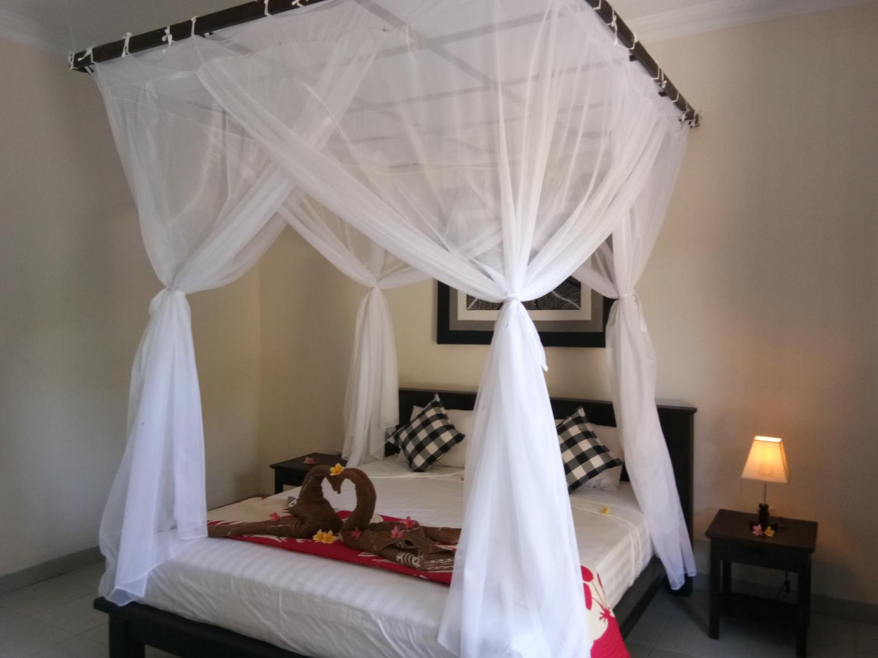 Standard King Room with Fan photo 1