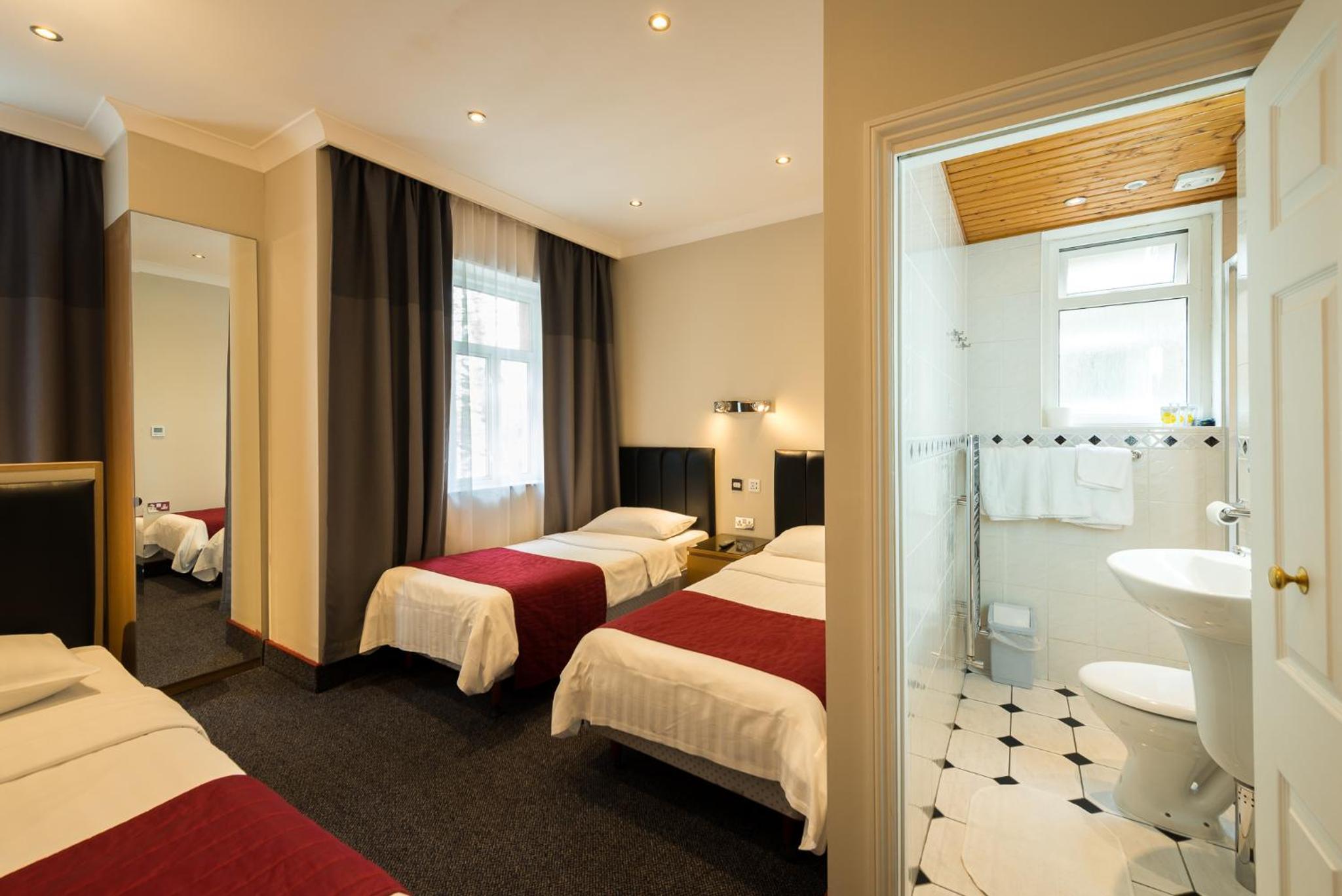 En-suite Triple Room photo 3