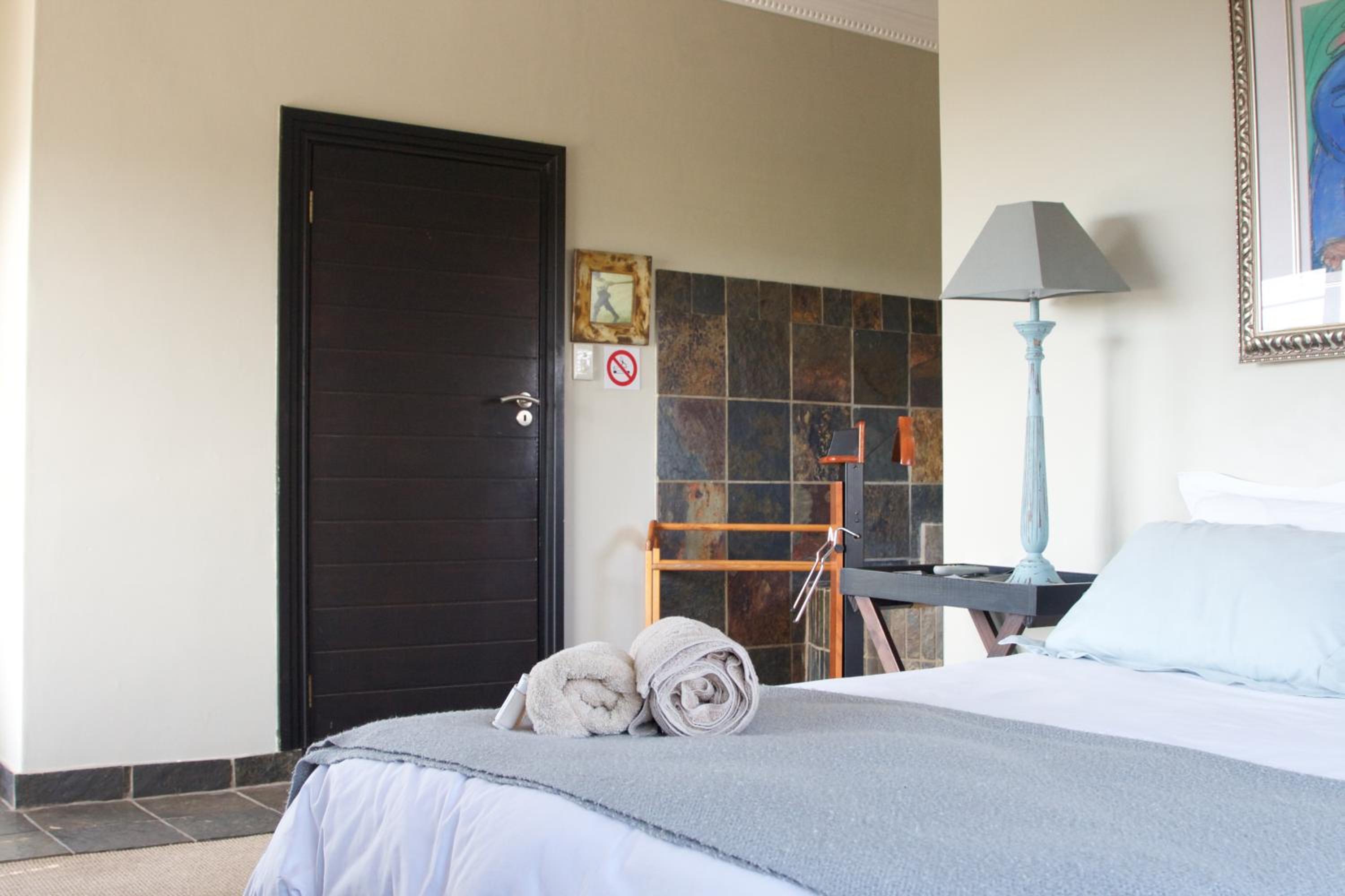 Queen Room with Sea View photo 2