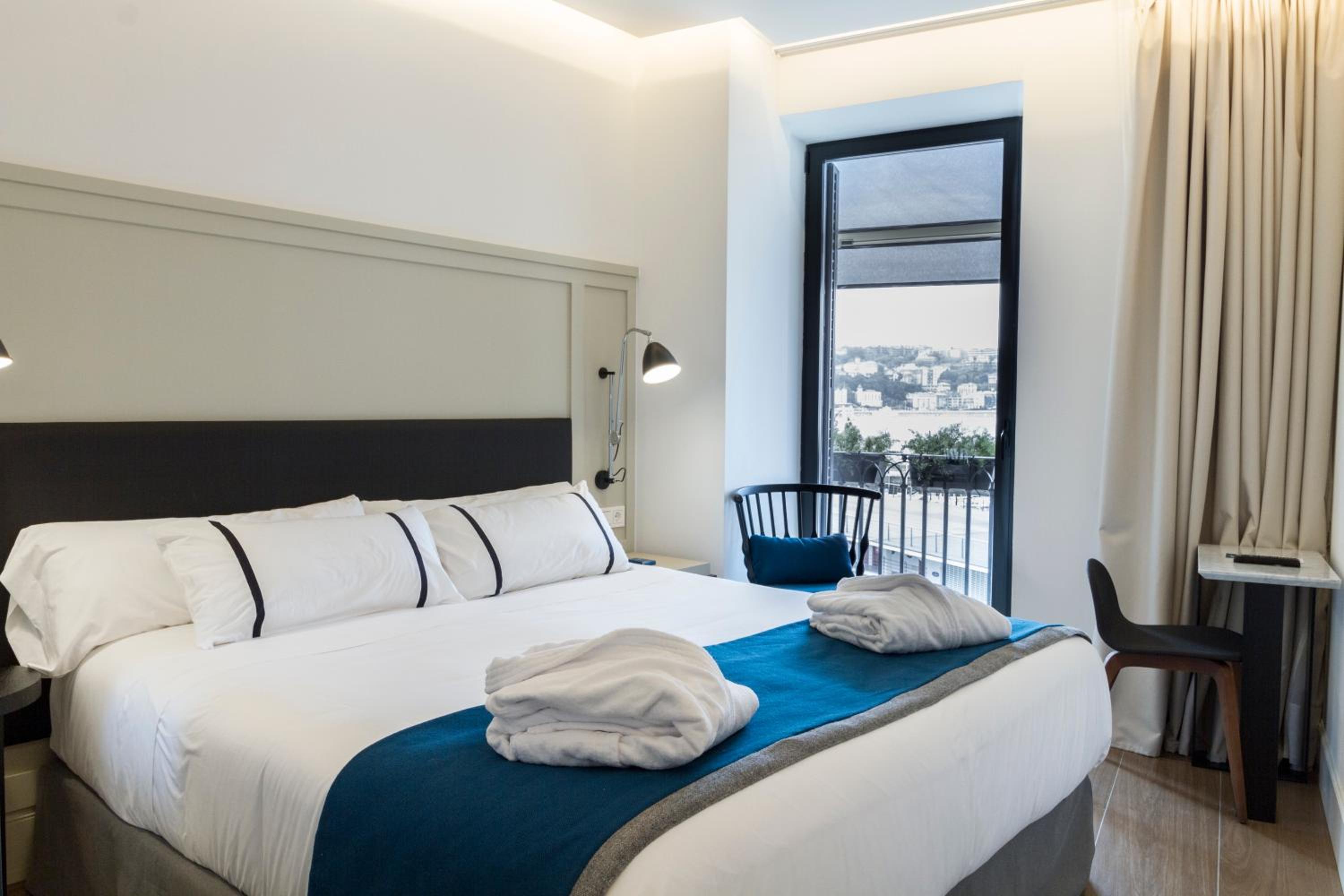 Double room with sea view