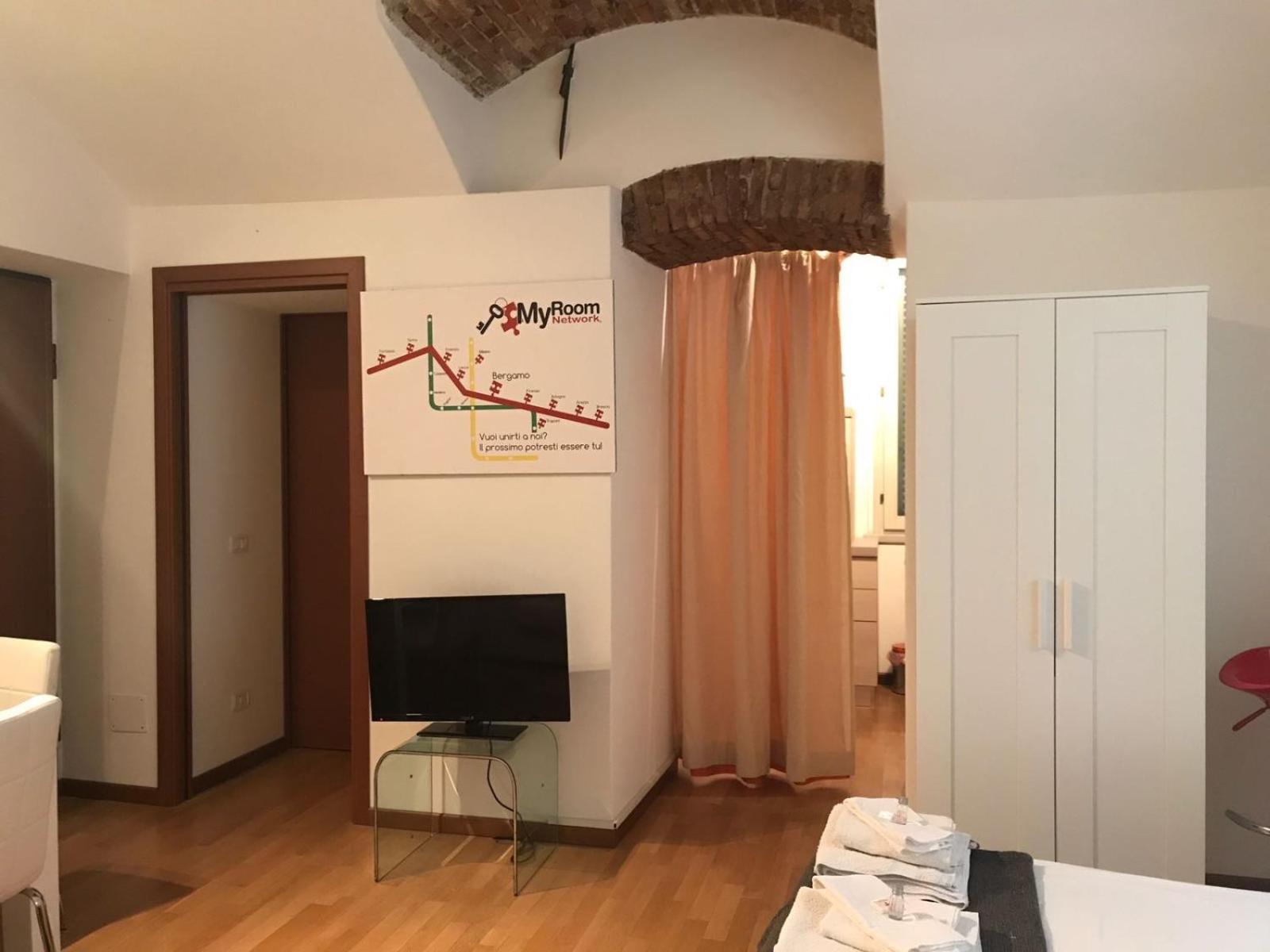 Apartment - Photo 15