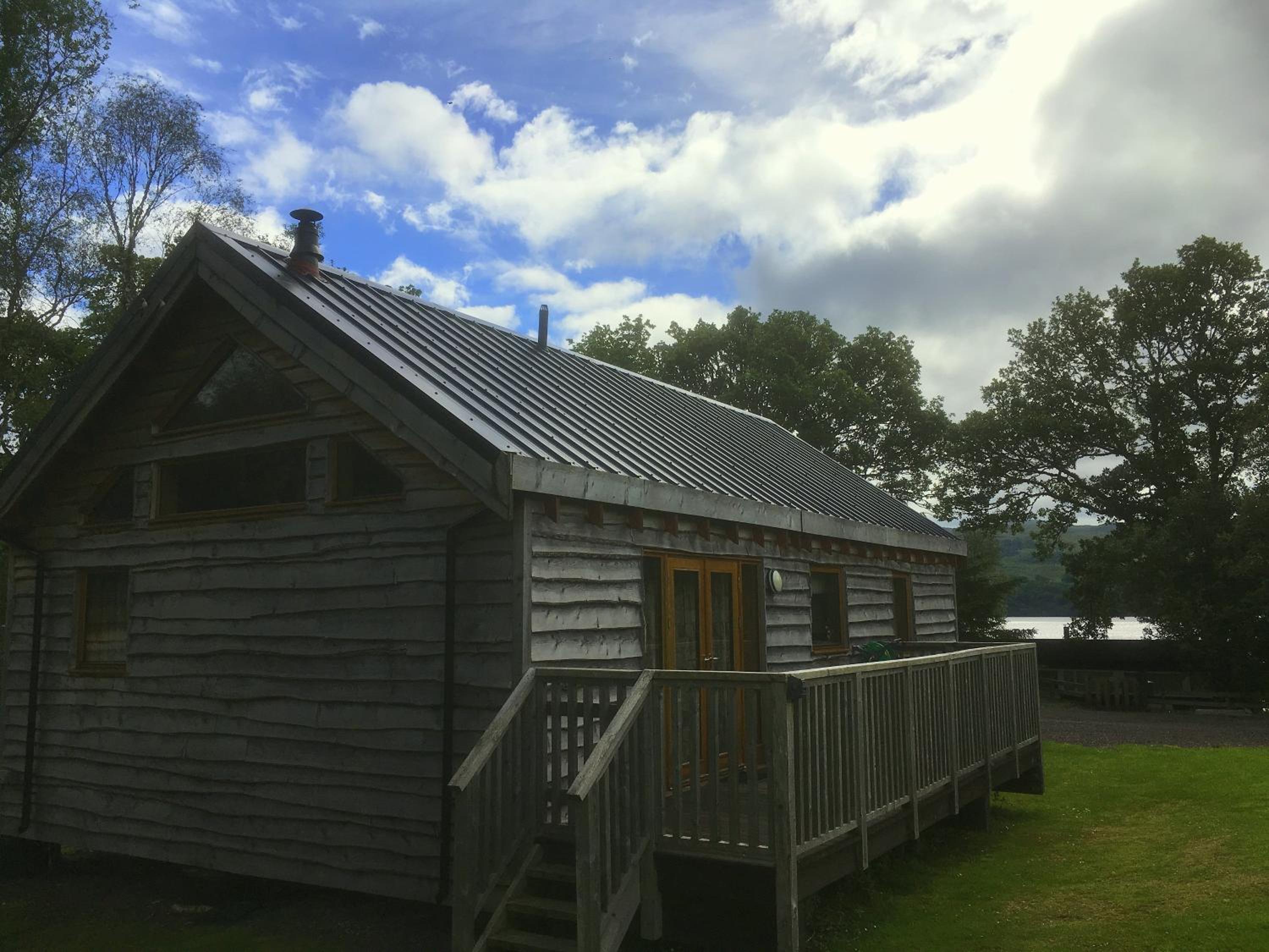 Onida Cabin (3 bedrooms) – FREE Wi-Fi, Electric hot tub (extra charge) photo 2