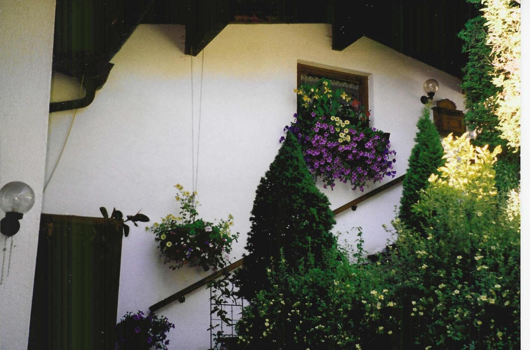 Two-Bedroom Apartment with Balcony photo 3