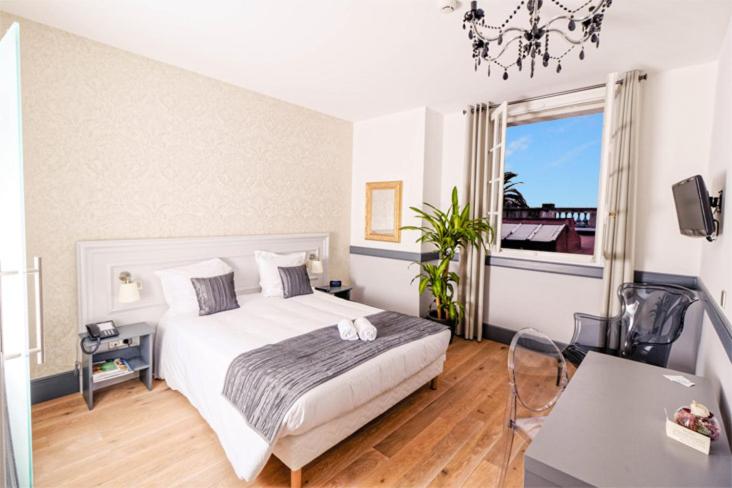 Standard Double Room South Facing