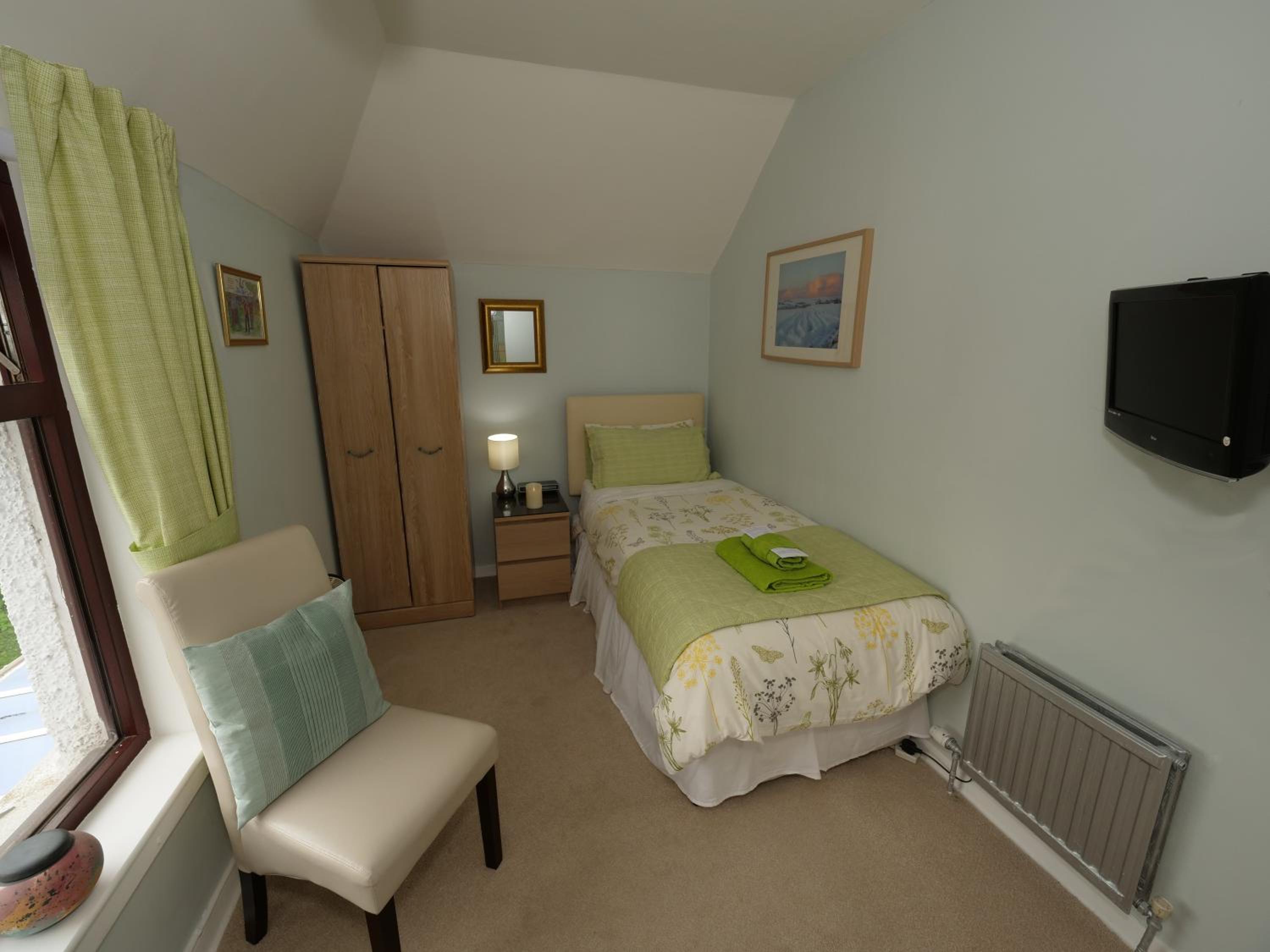 Economy Single Room
