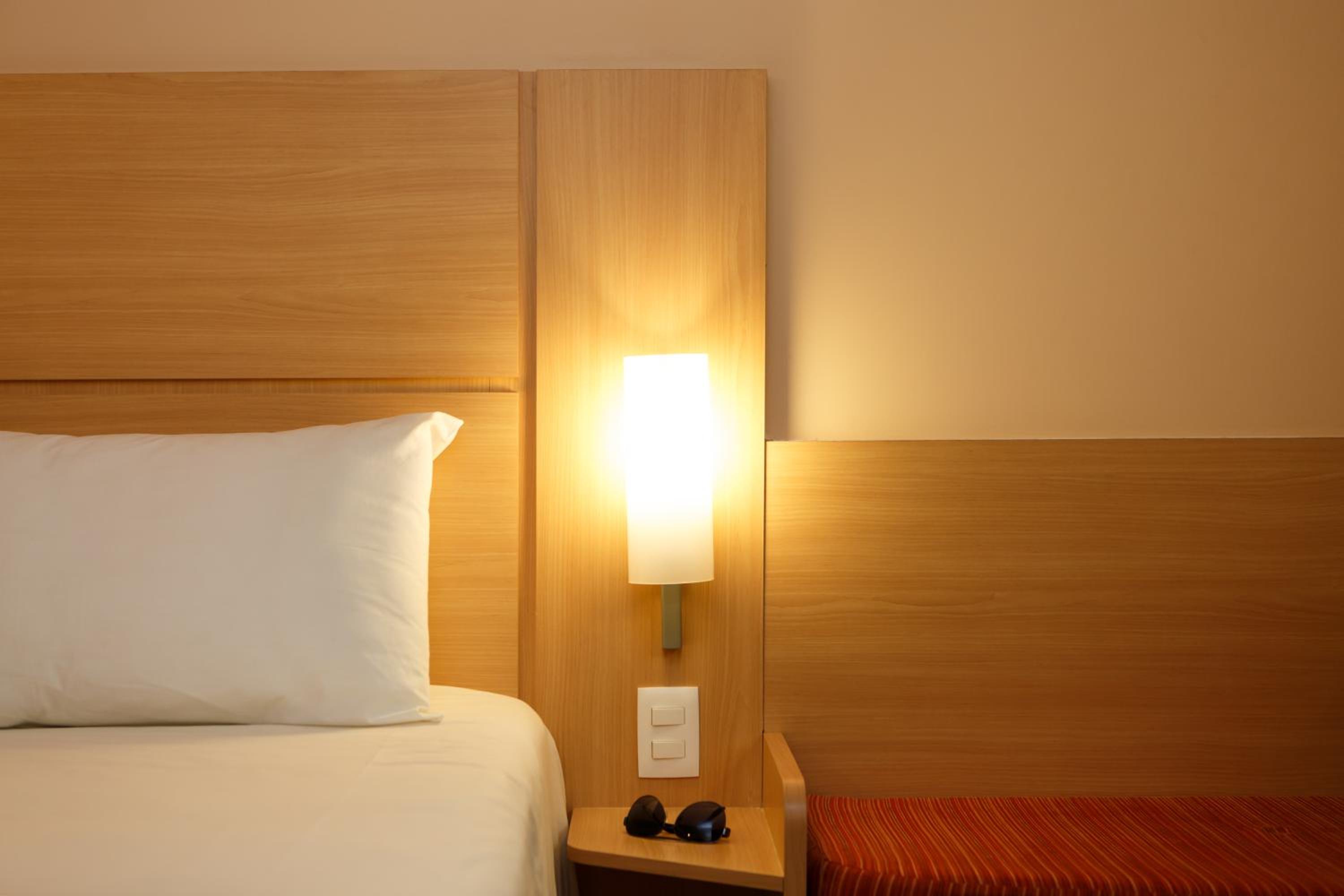 Large Twin Room photo 1