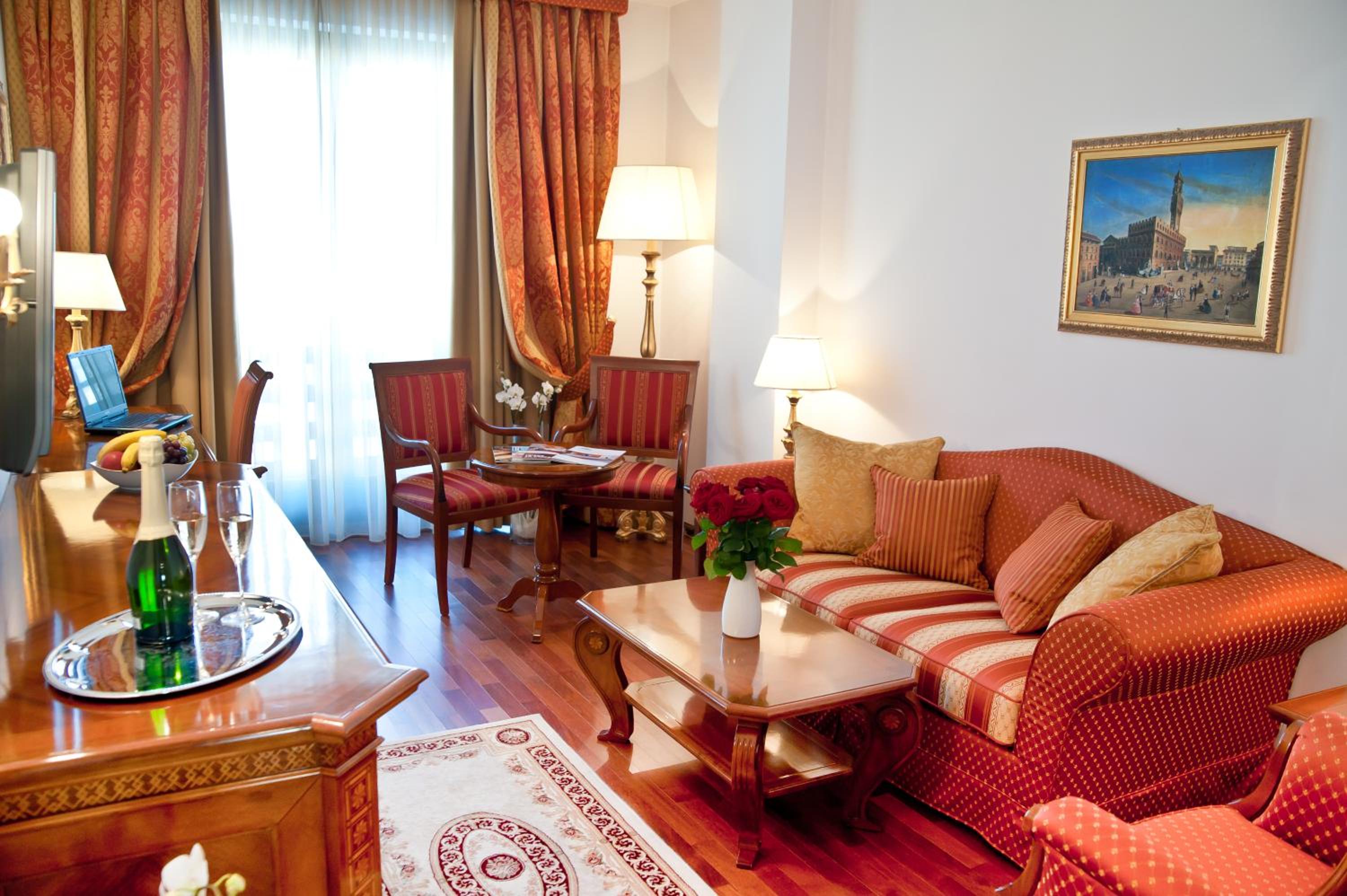 Suite photo 1