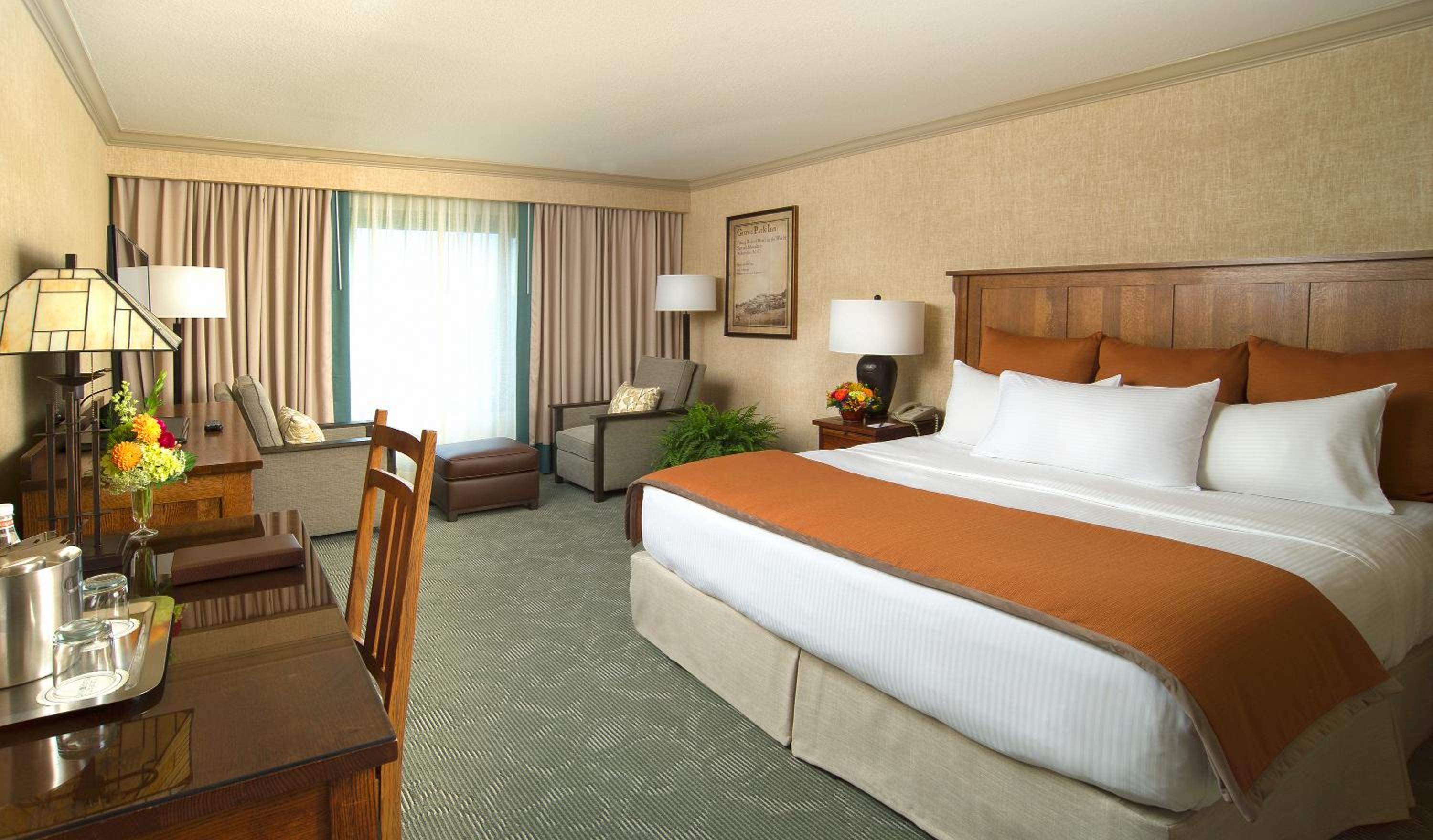 Premium King Room with Resort View - Photo 1