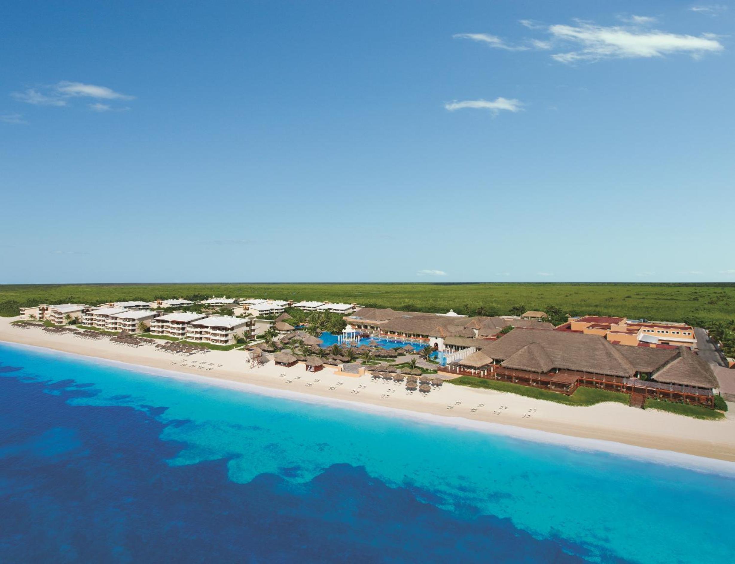 Discover paradise on the beach at our stunning resort!