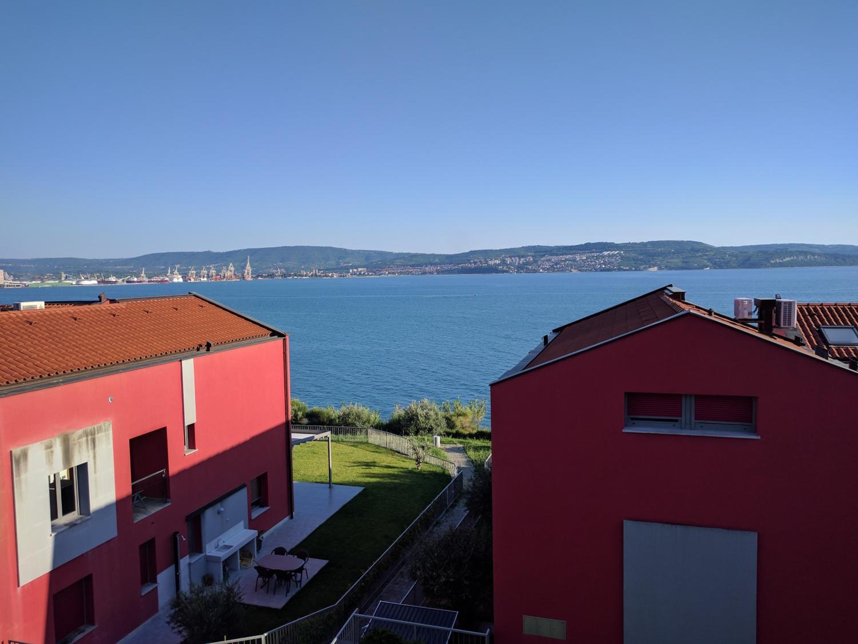 Penthouse Apartment photo 2