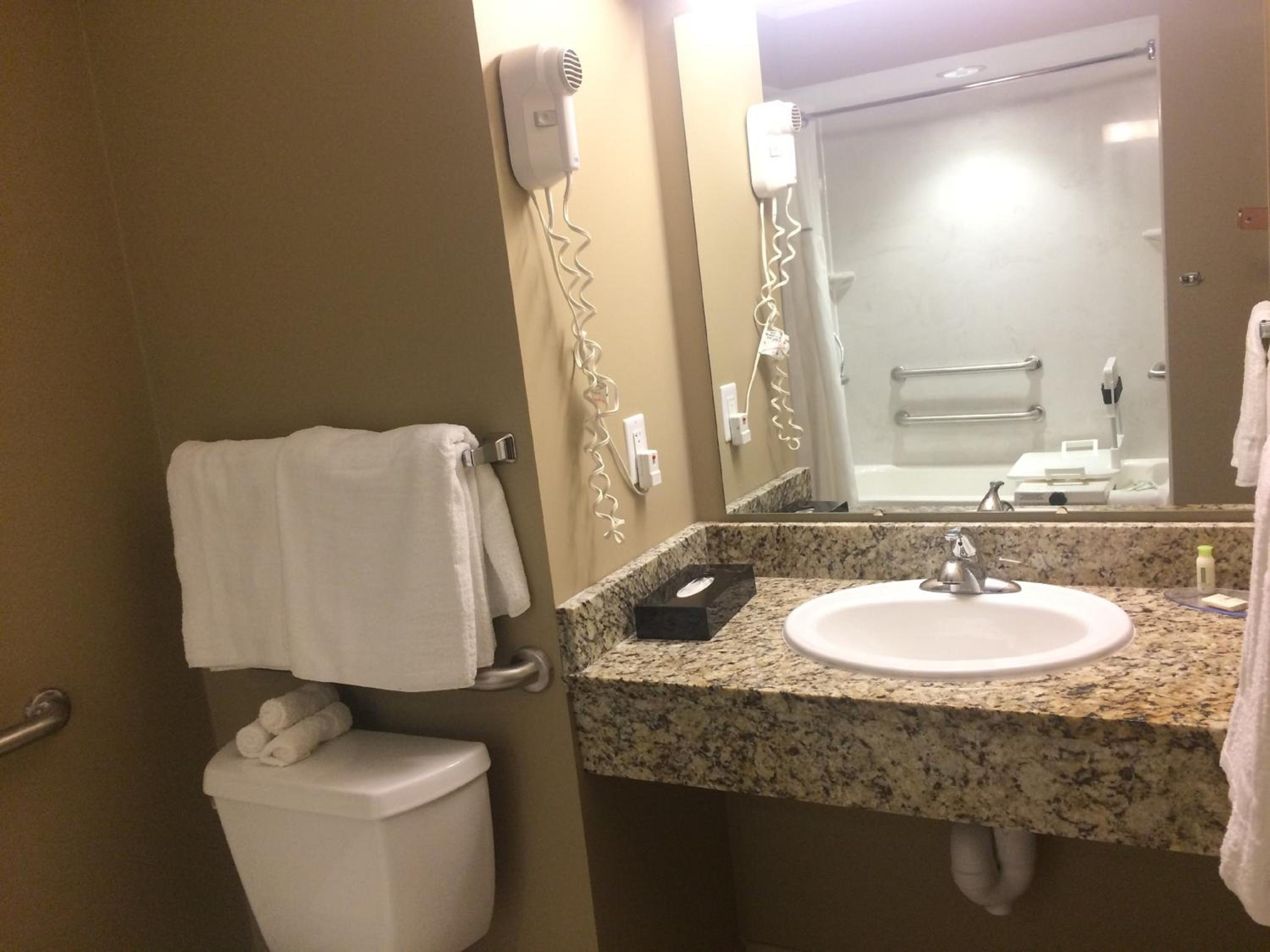 King Room - Disability Access/Non-Smoking - Photo 4
