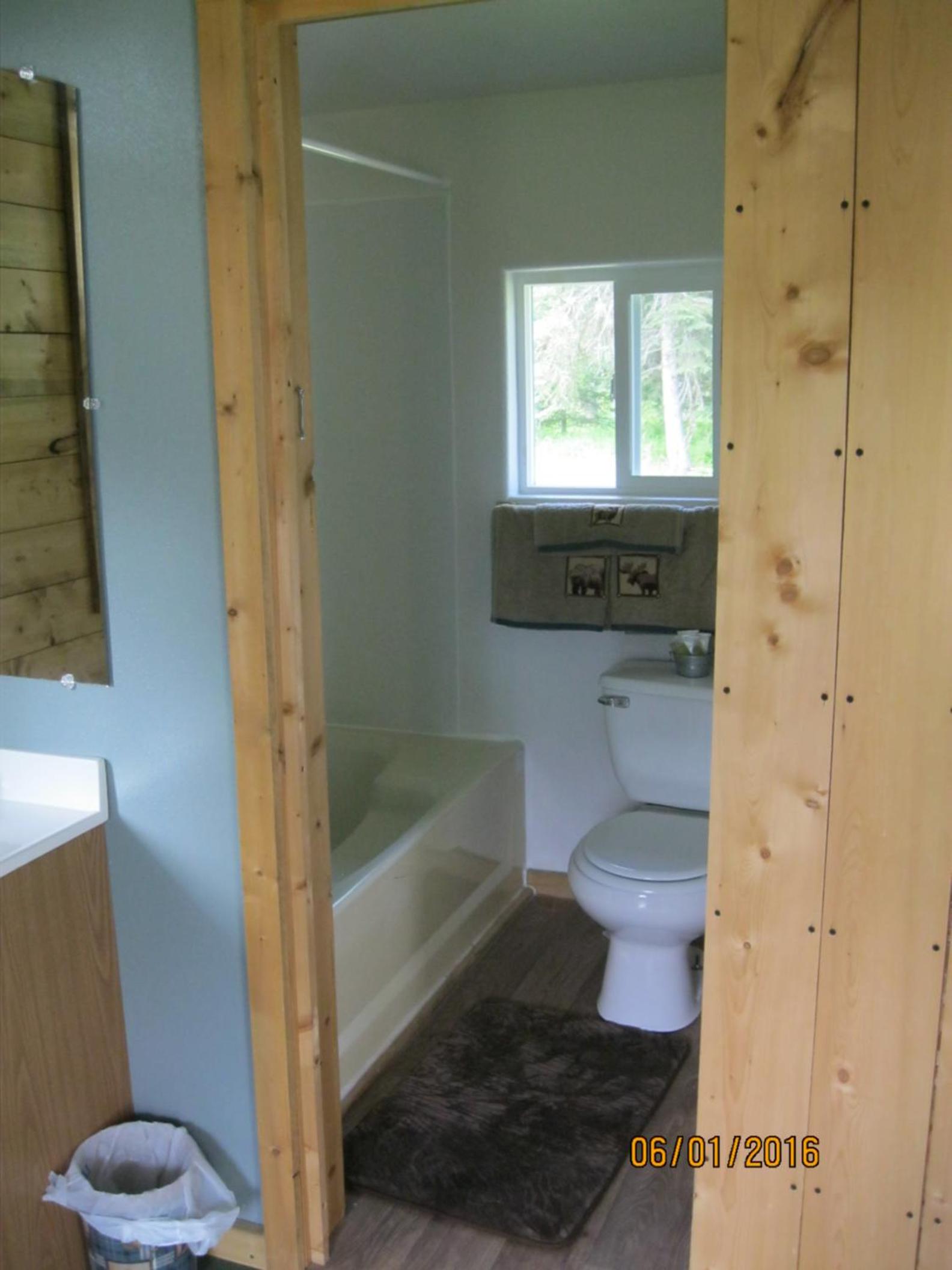 Deluxe Double Room with Bath photo 3