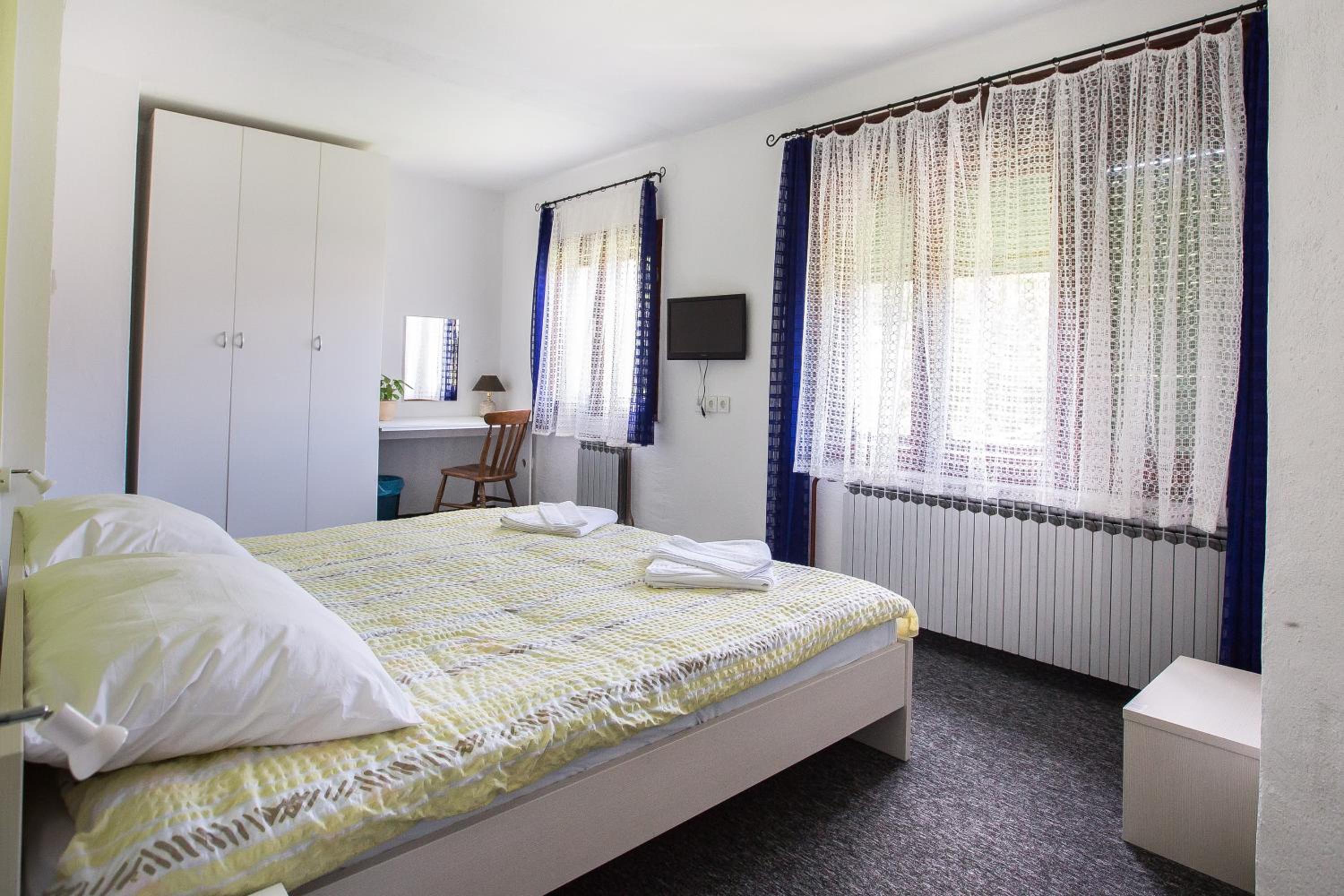 Double Room with Private Bathroom photo 1