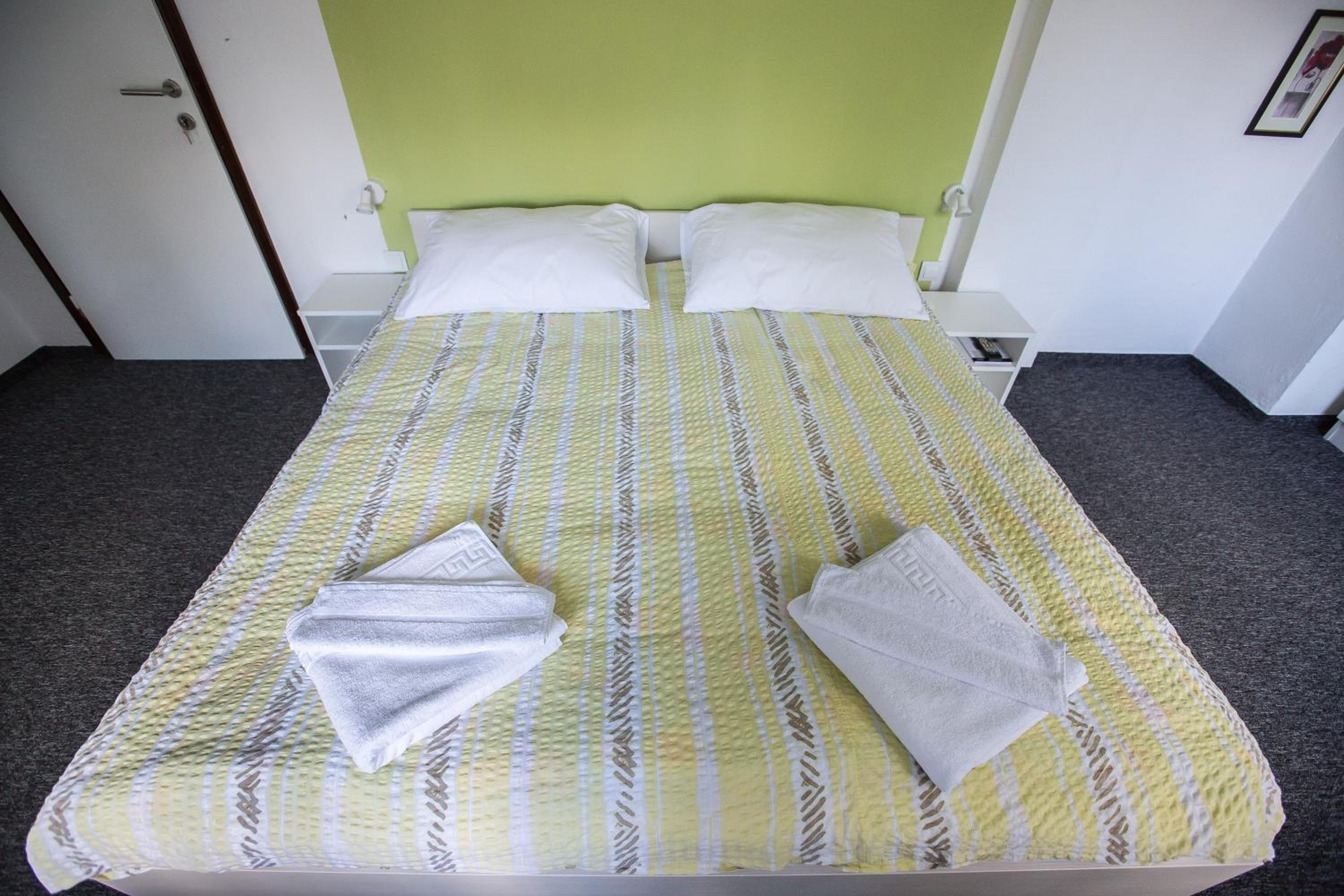 Double Room with Private Bathroom photo 2