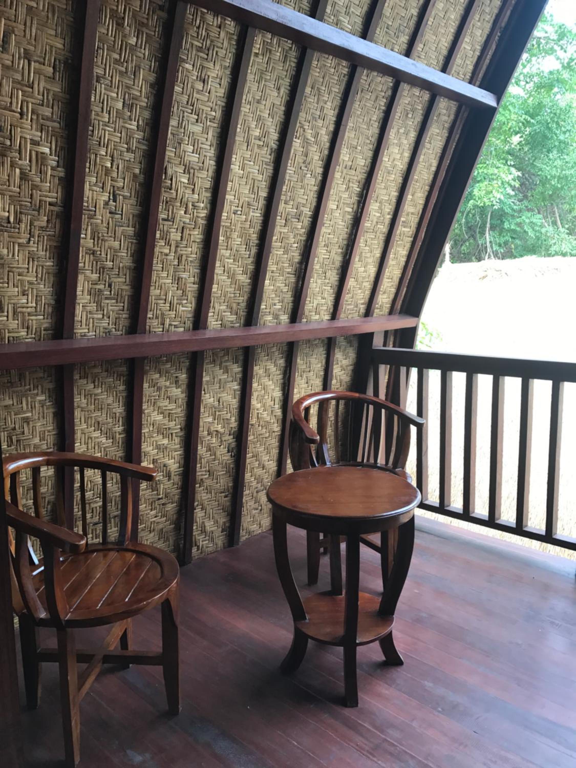King Suite with Balcony - Photo 11