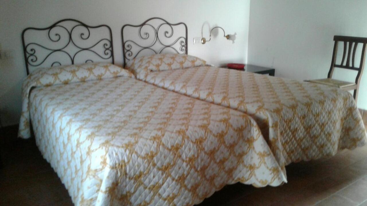 Triple Room - Photo 2