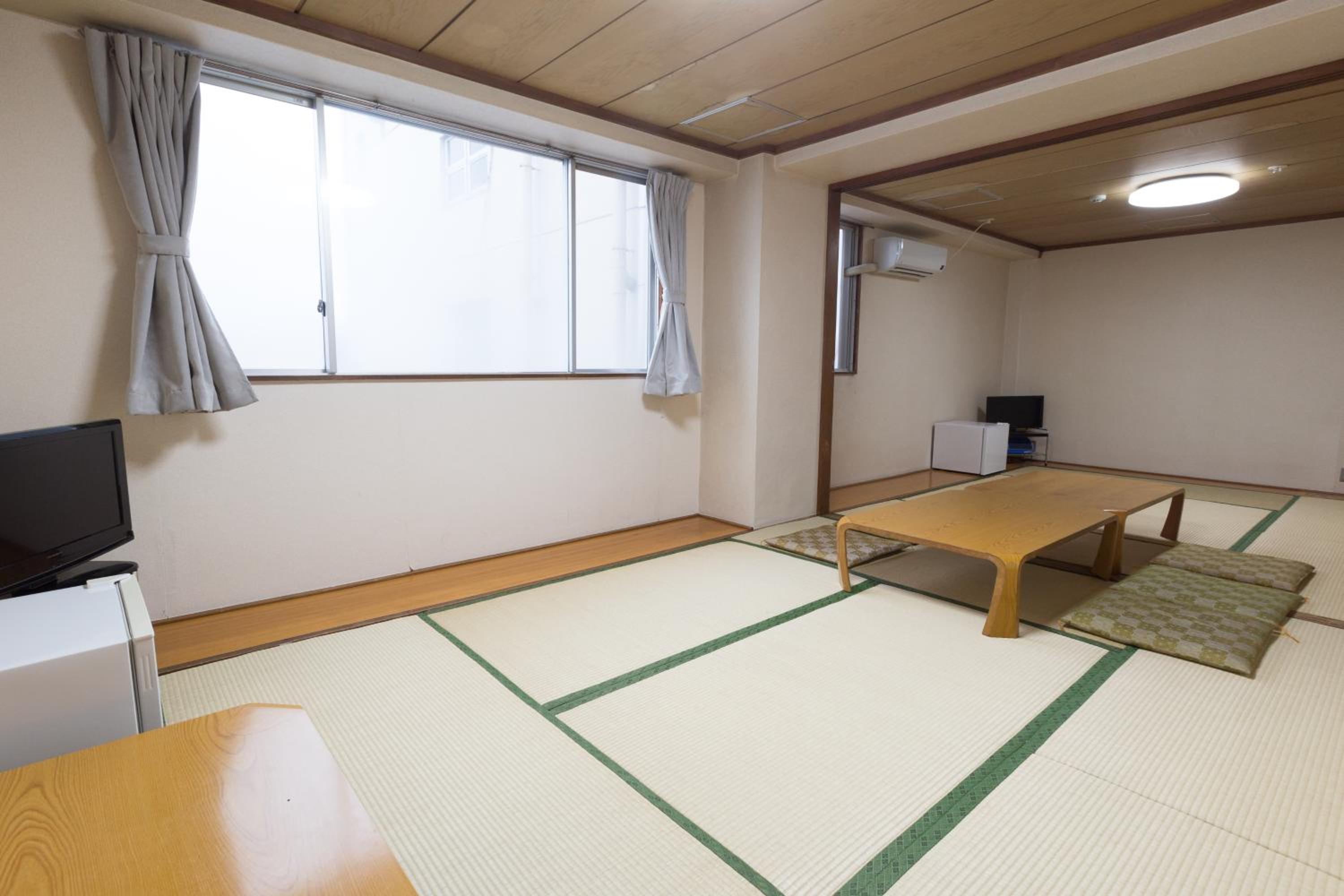 Superior Japanese-Style Room - Non-Smoking - Photo 1