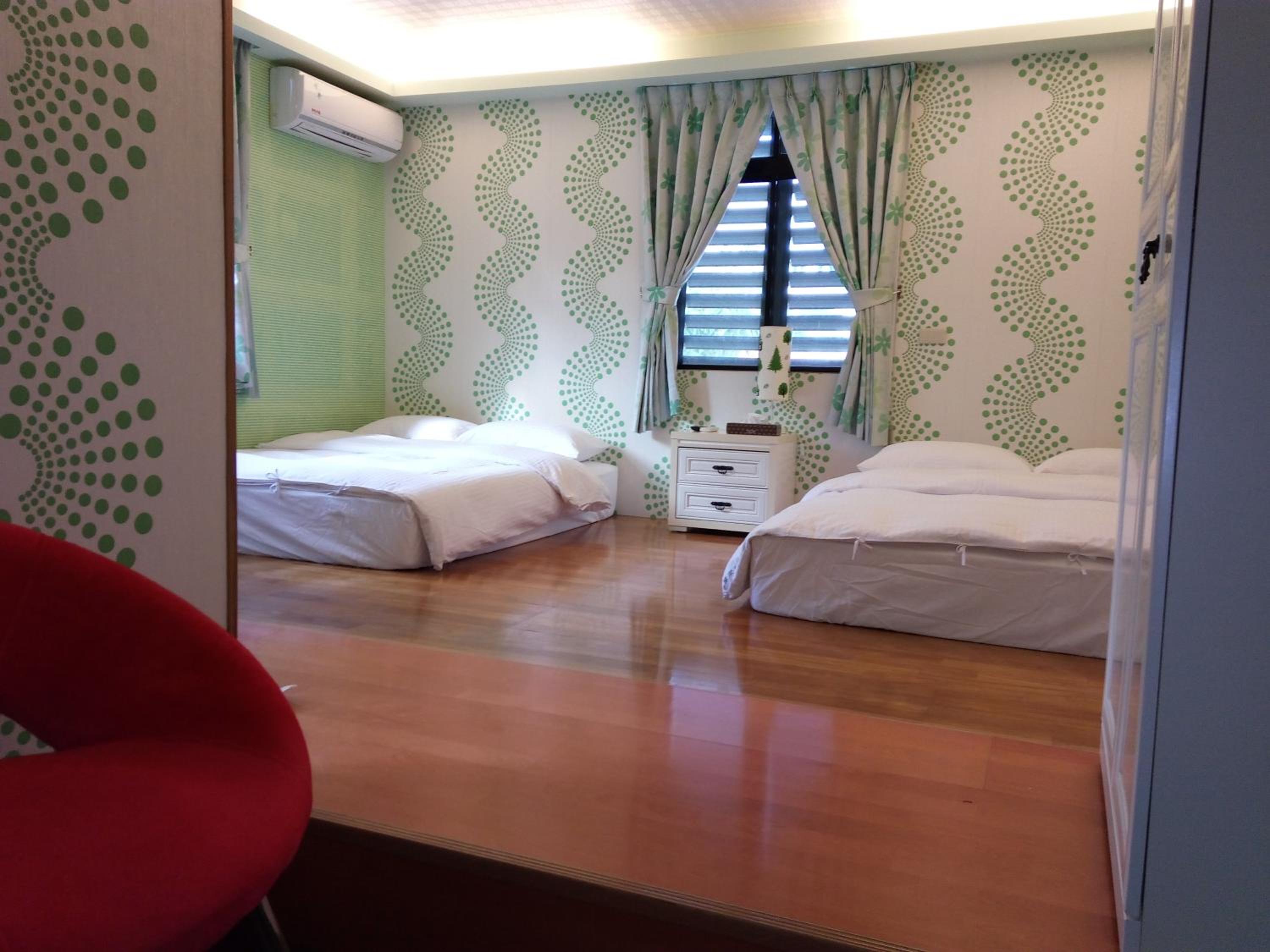 Standard Quadruple Room photo 1
