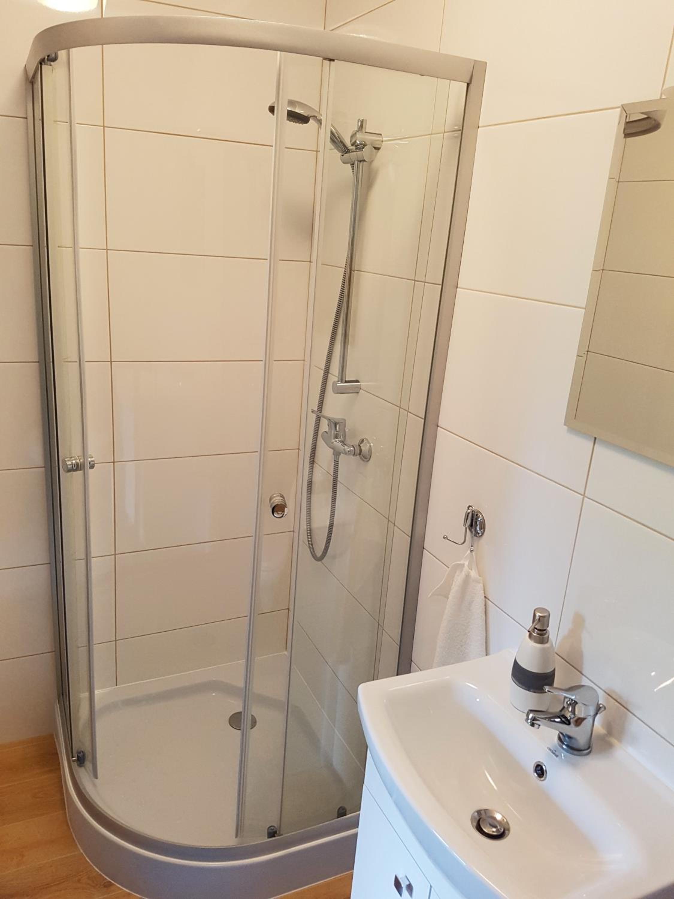 Deluxe Triple Room - Photo 6