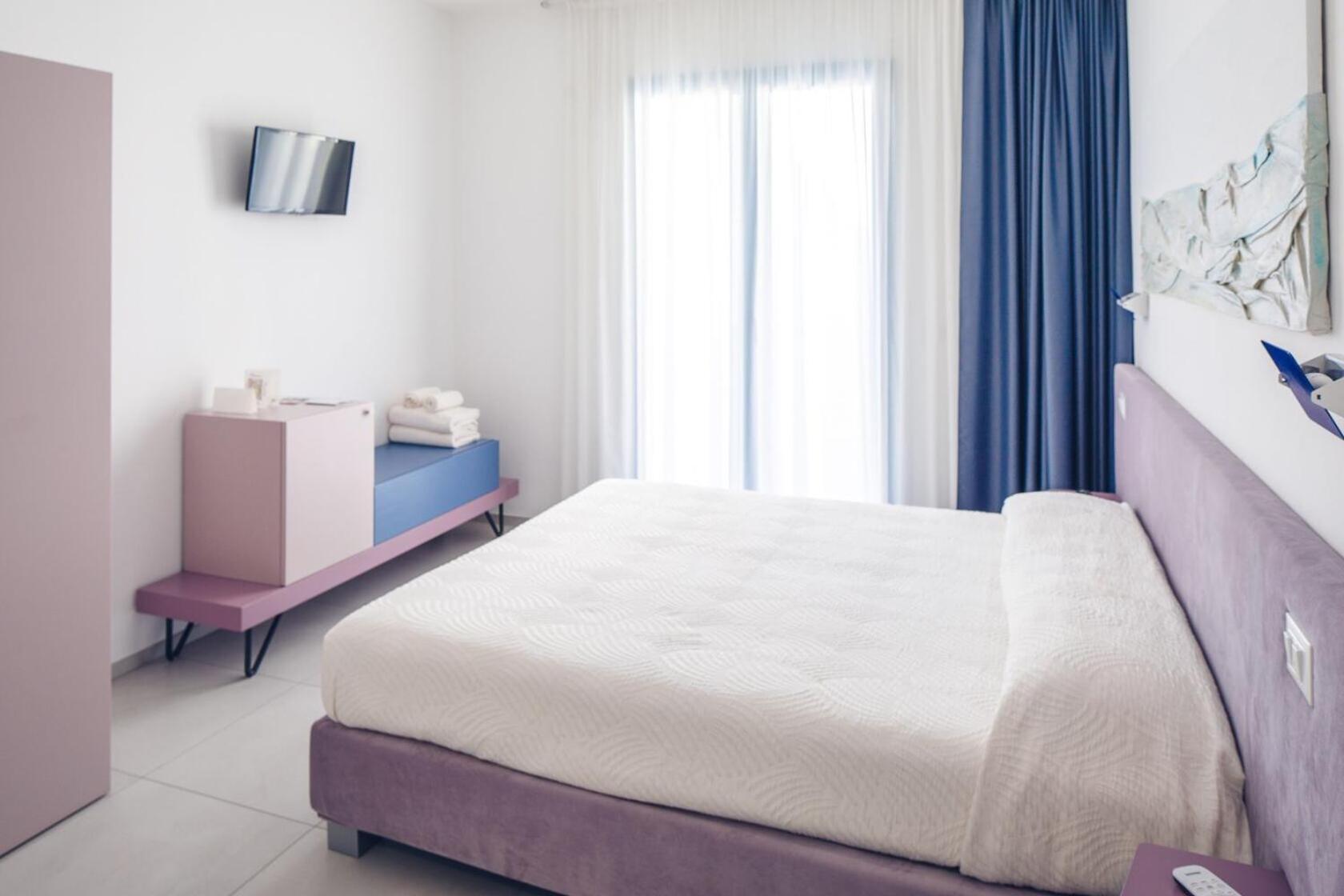 Large Double Room photo 3