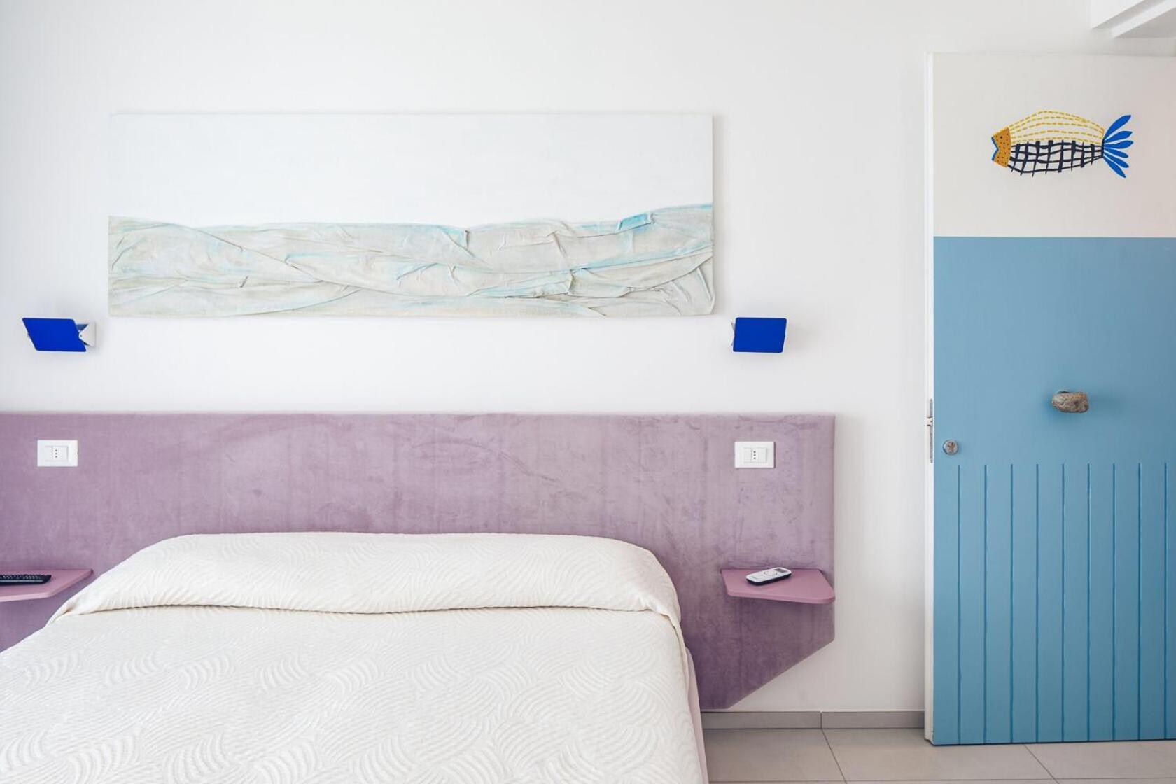 Large Double Room photo 2