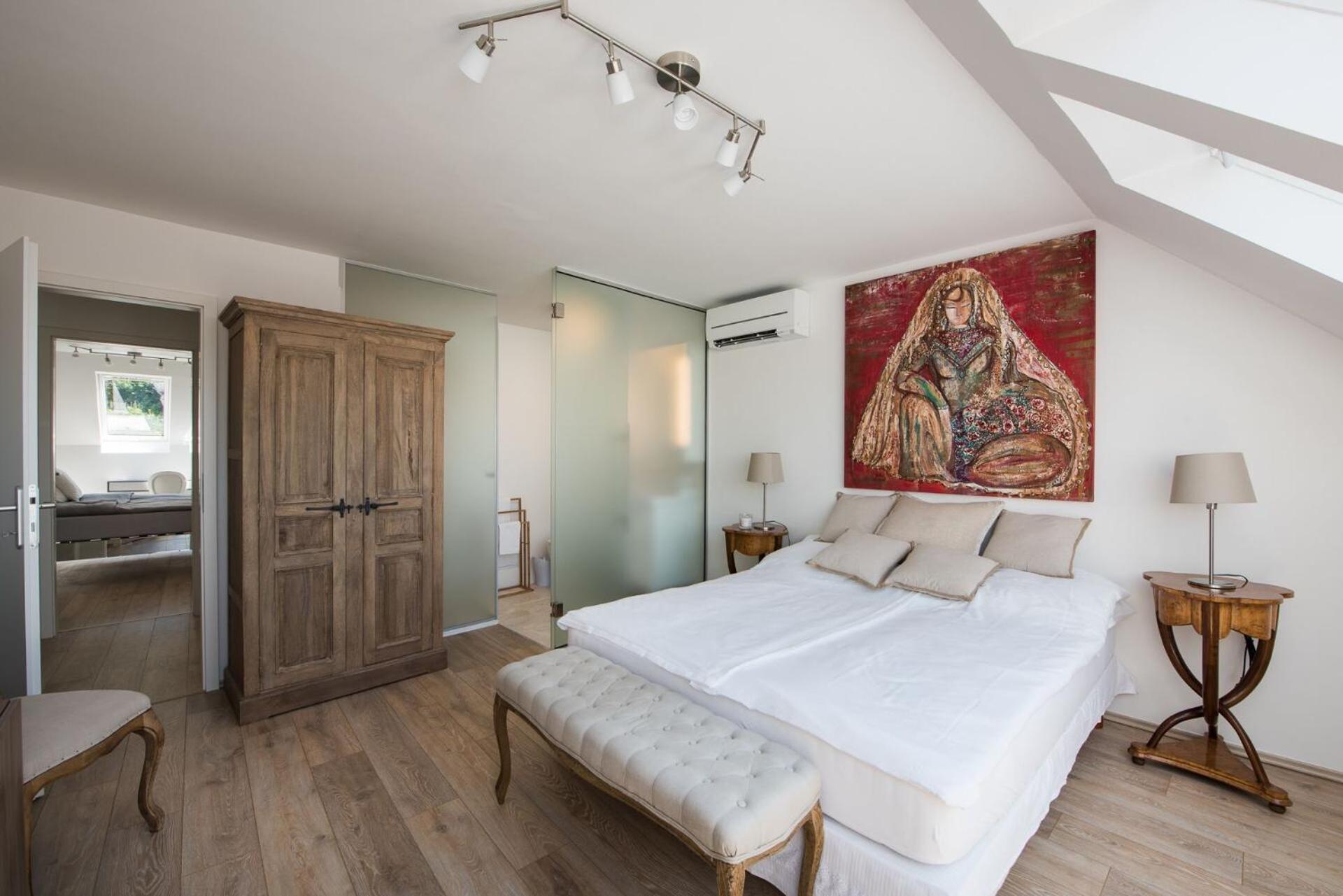Three-Bedroom Apartment - Photo 14