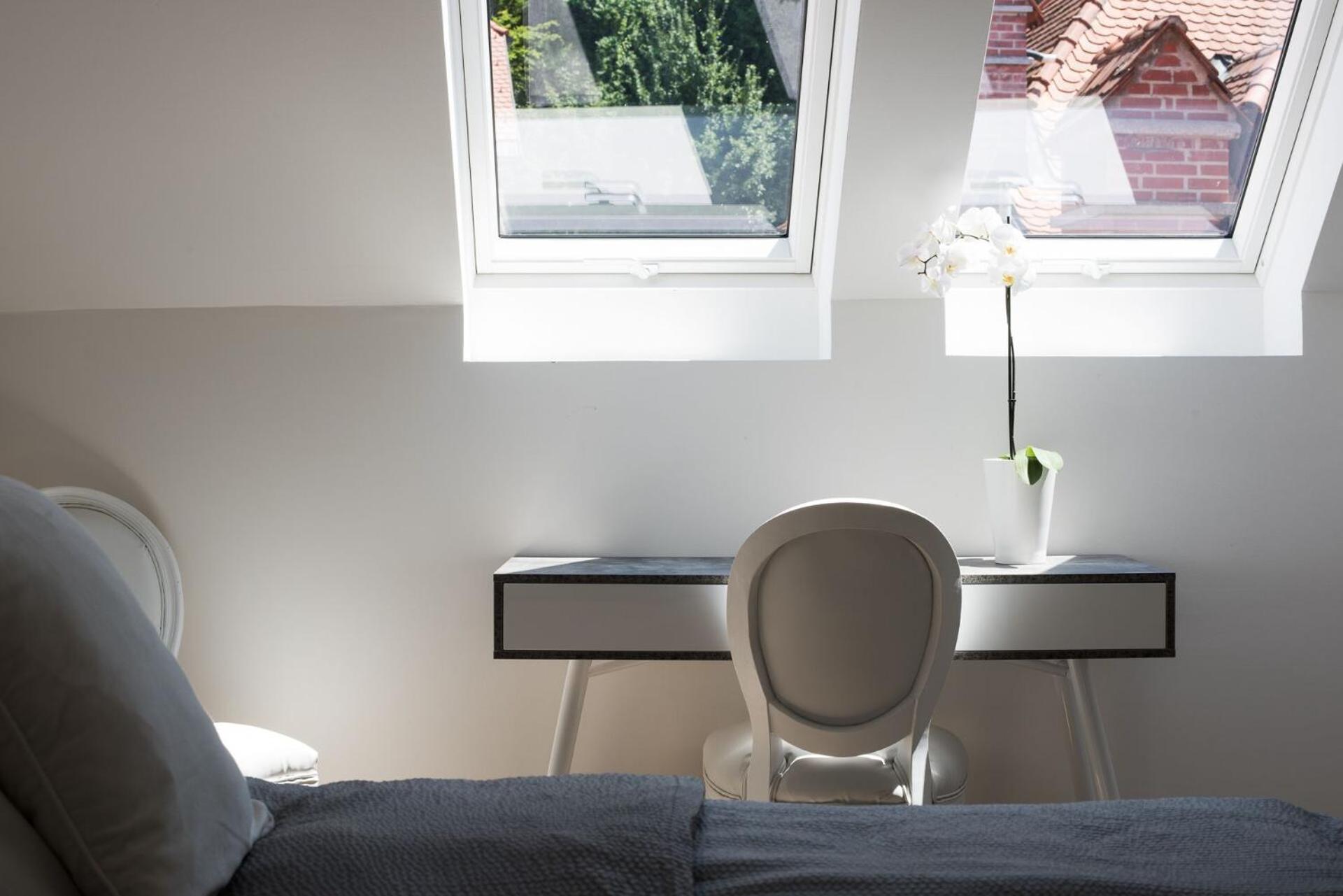 Three-Bedroom Apartment - Photo 19