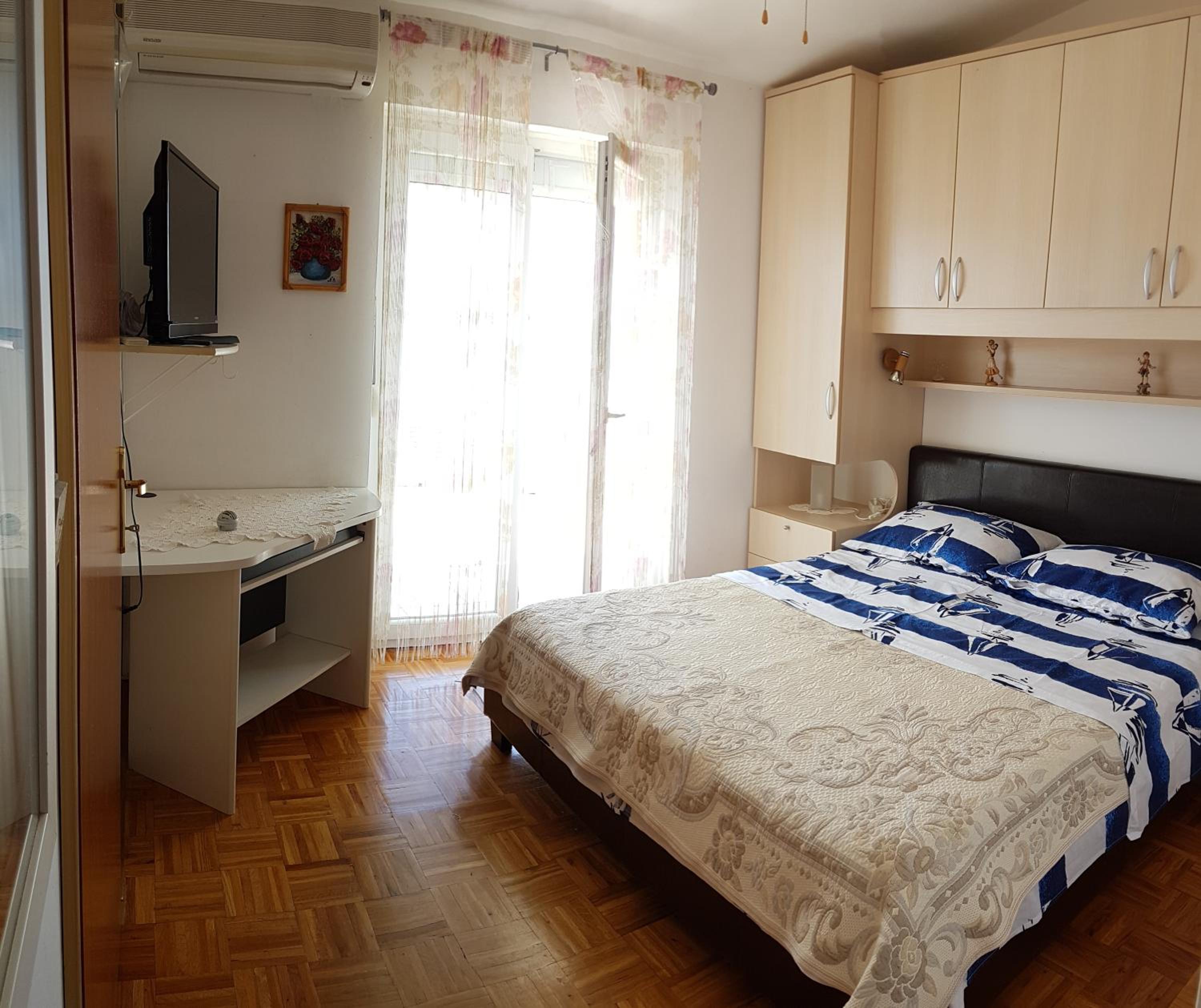 Studio with Terrace and Sea View - Photo 9