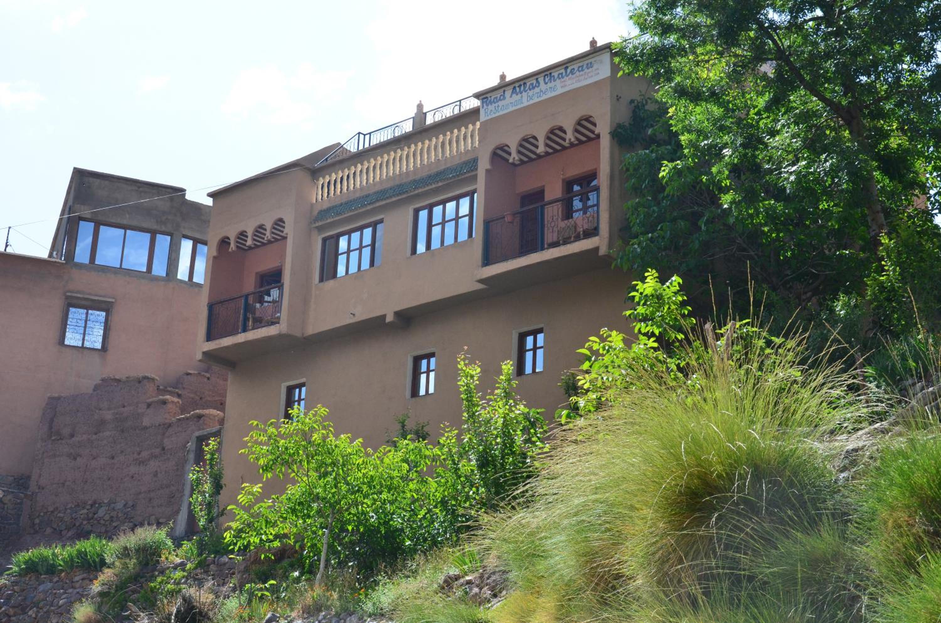 Double Room with Balcony - Photo 6