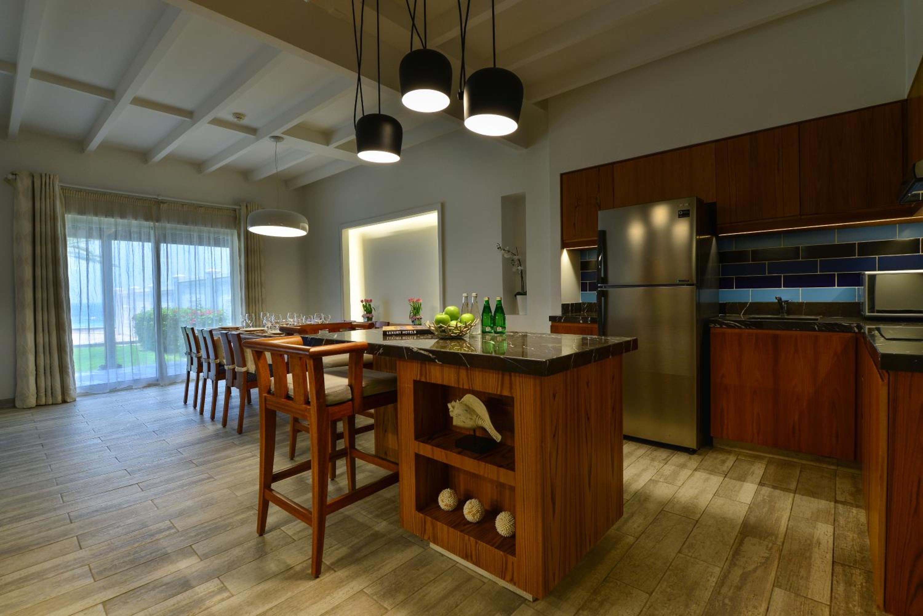 Three-Bedroom Villa photo 3