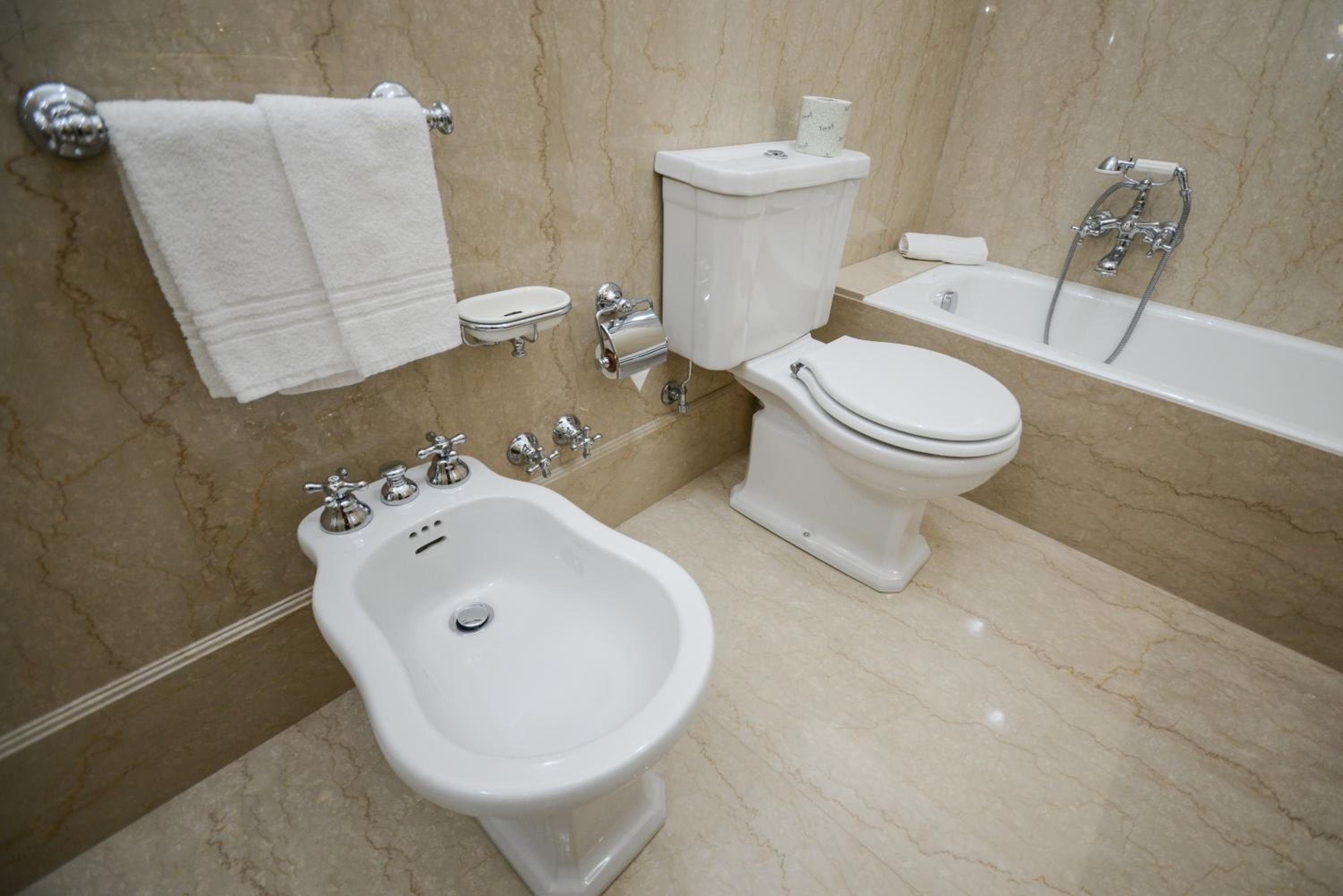 Junior Suite - Photo 2