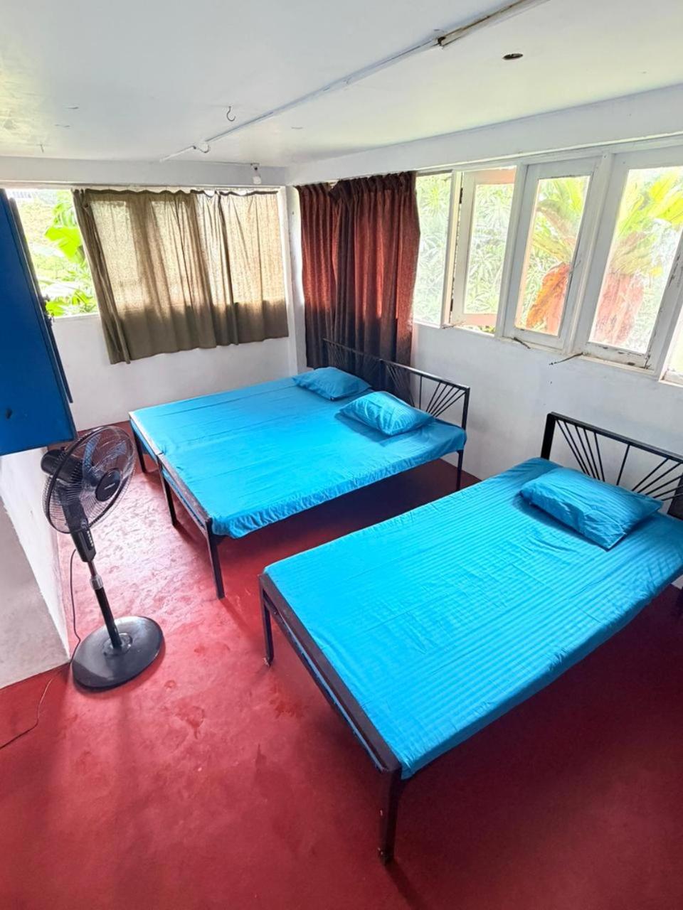 Single Room with Private Bathroom