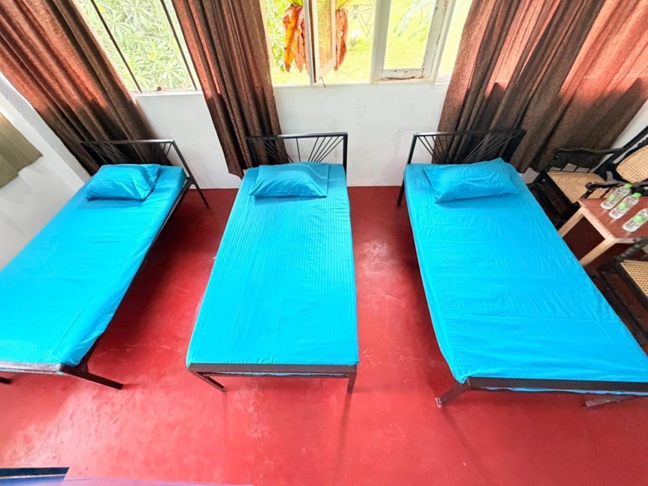 Triple Room with Private Bathroom