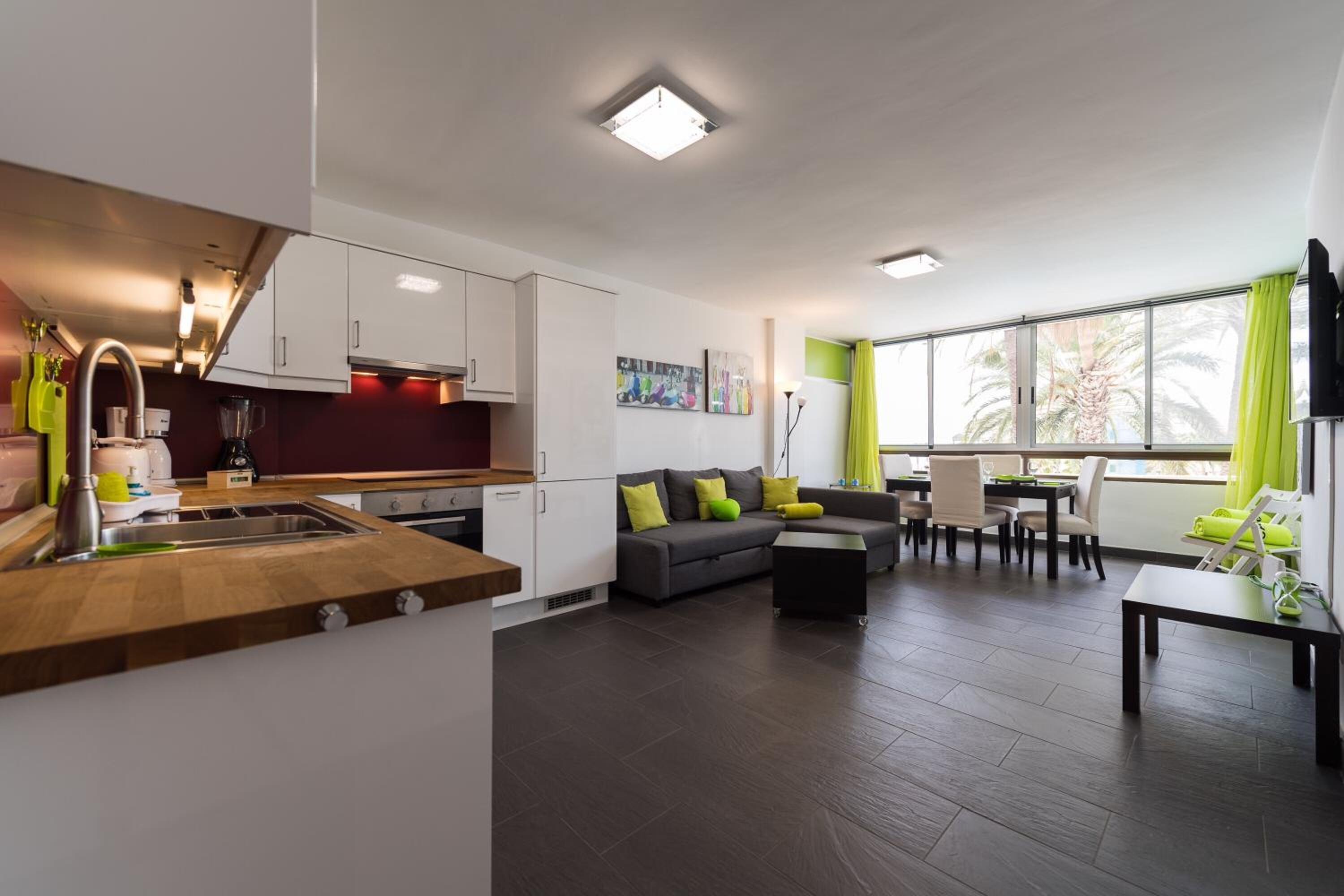 Apartamento con vista al mar