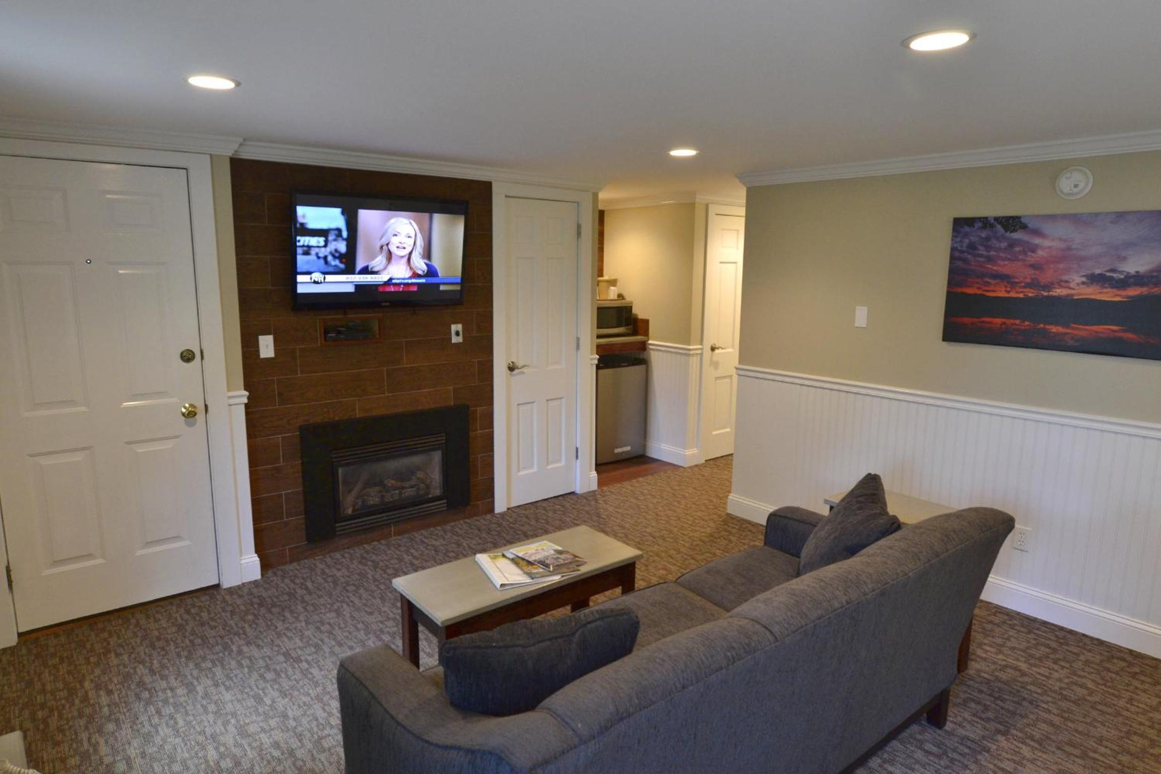 Family Suite (4 bed) - Photo 3