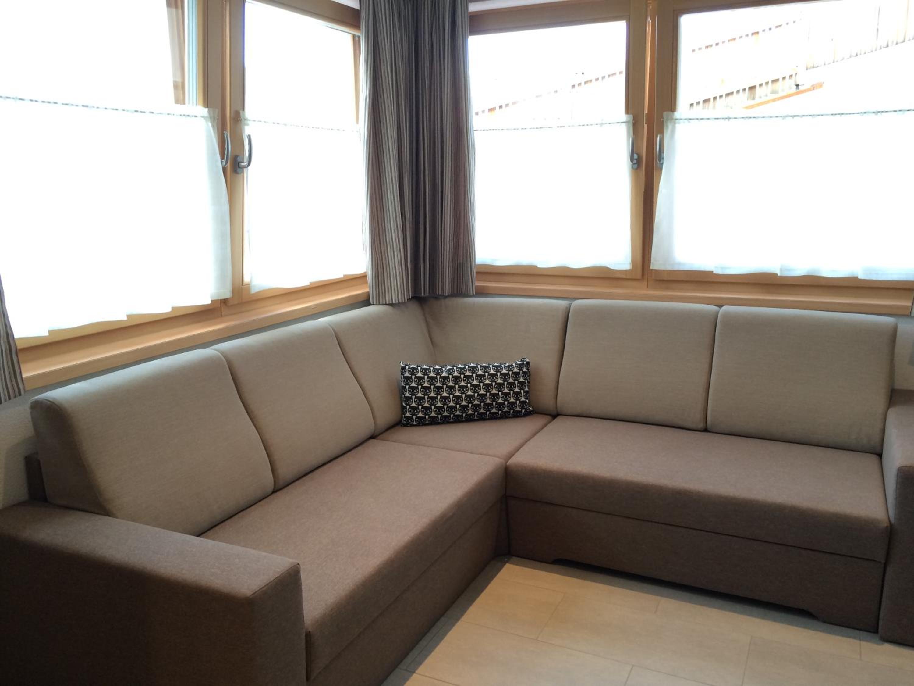 Apartment with Terrace photo 2