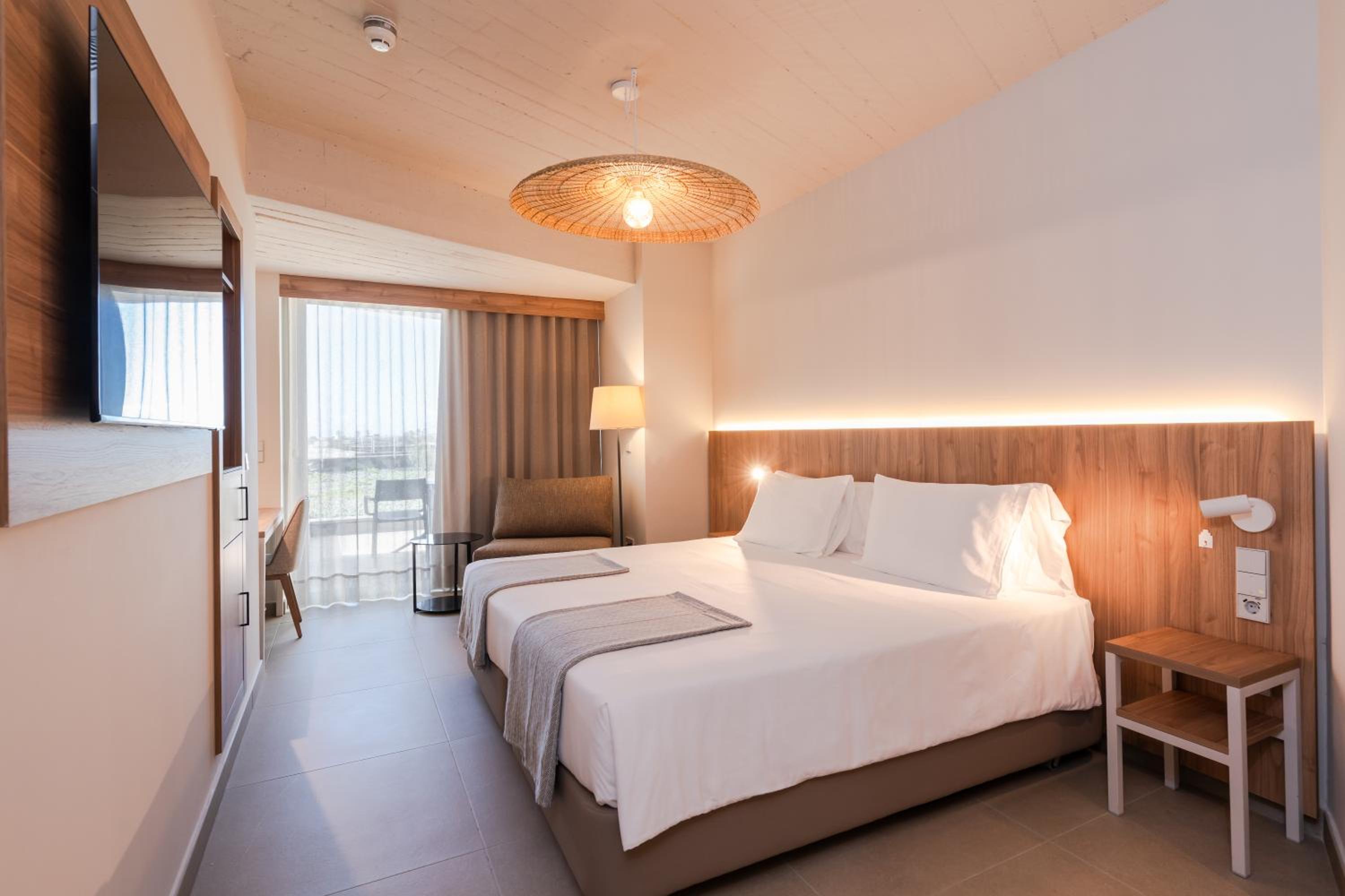 Triple Room with Sea View