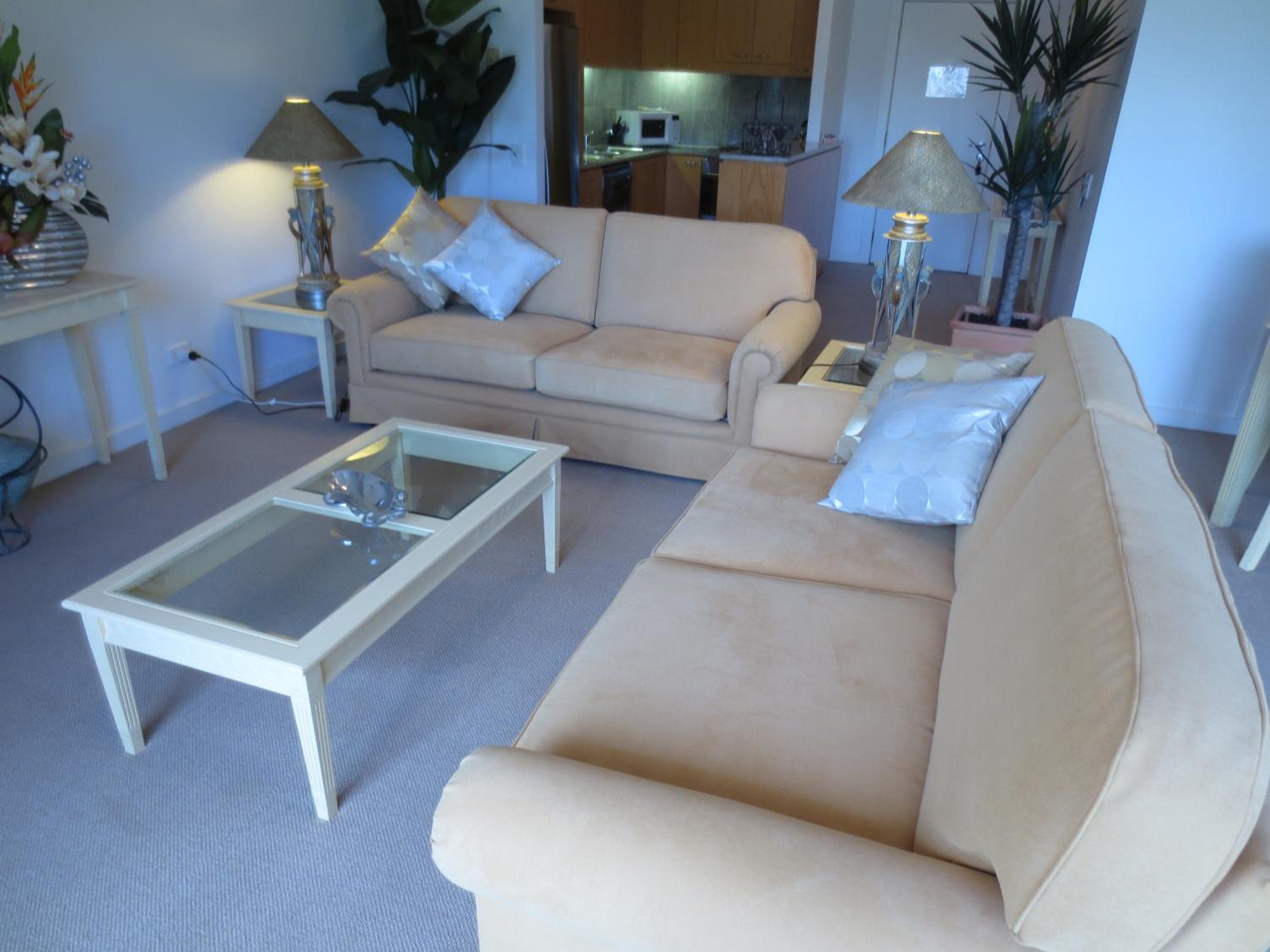One-Bedroom Apartment with Park View photo 3