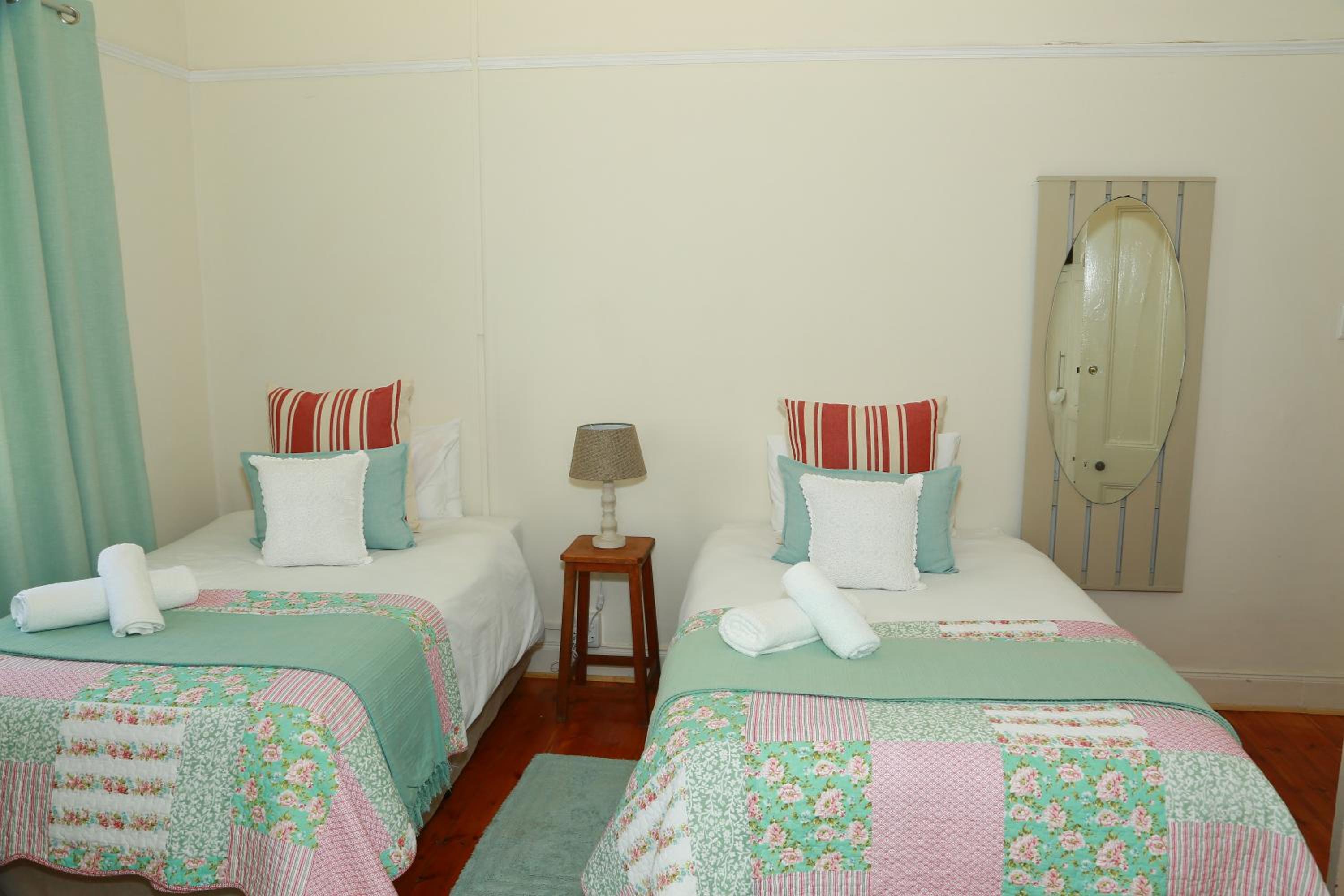Double Room with Private Bathroom photo 3