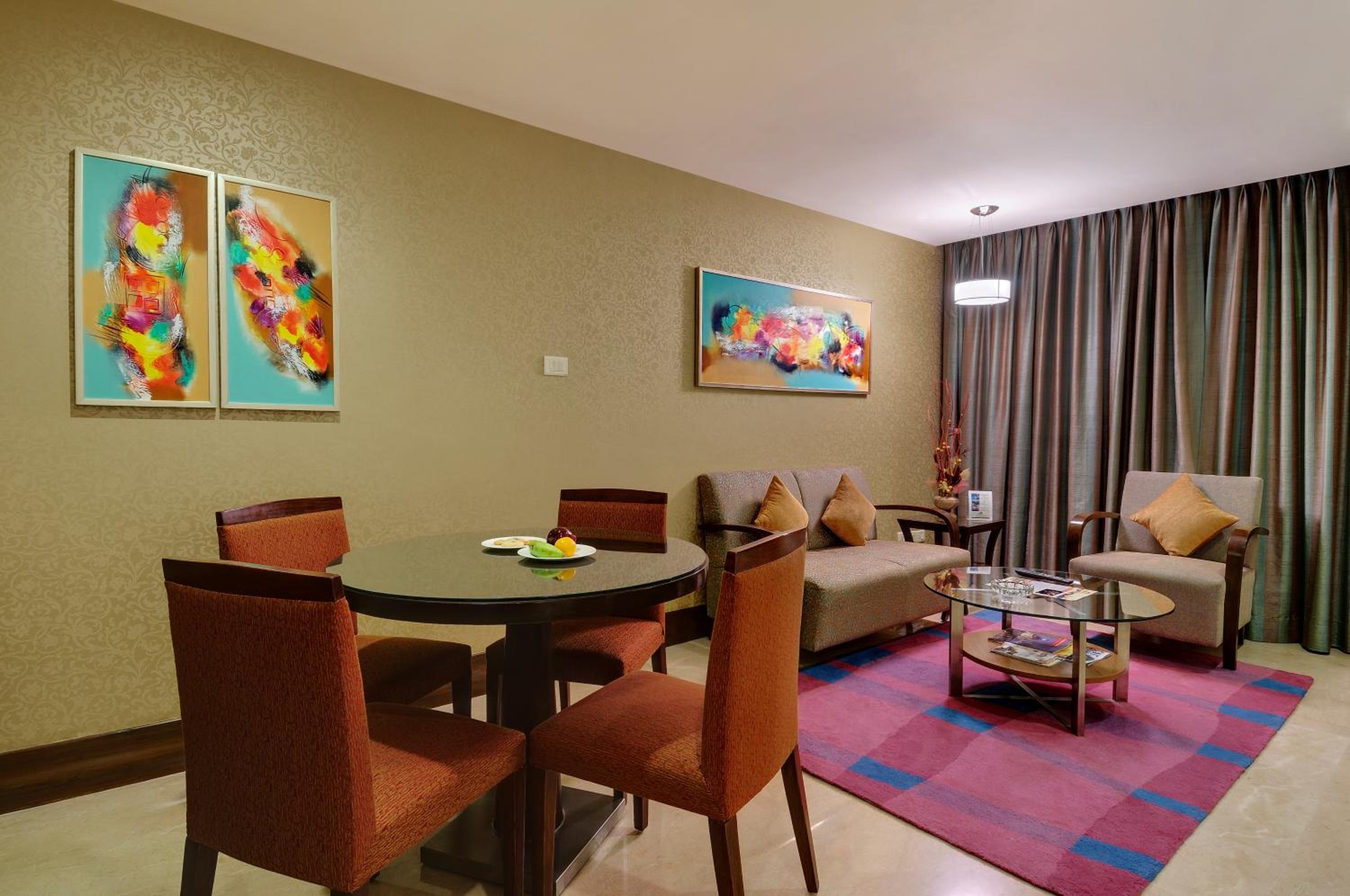 Premium Double Room with 15% off on Food & Soft Beverages - Photo 4