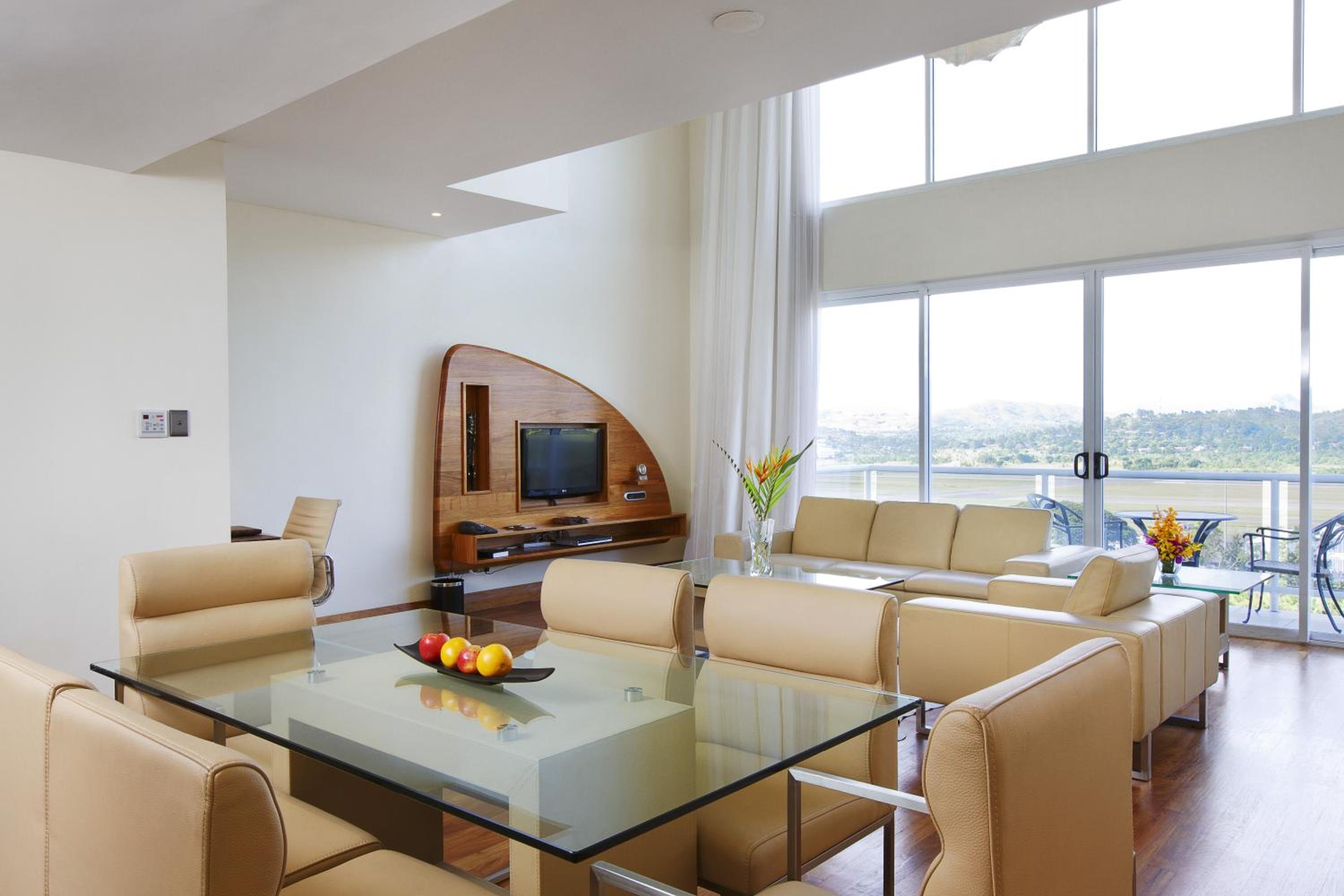 Dakota Wing Suite - Photo 1