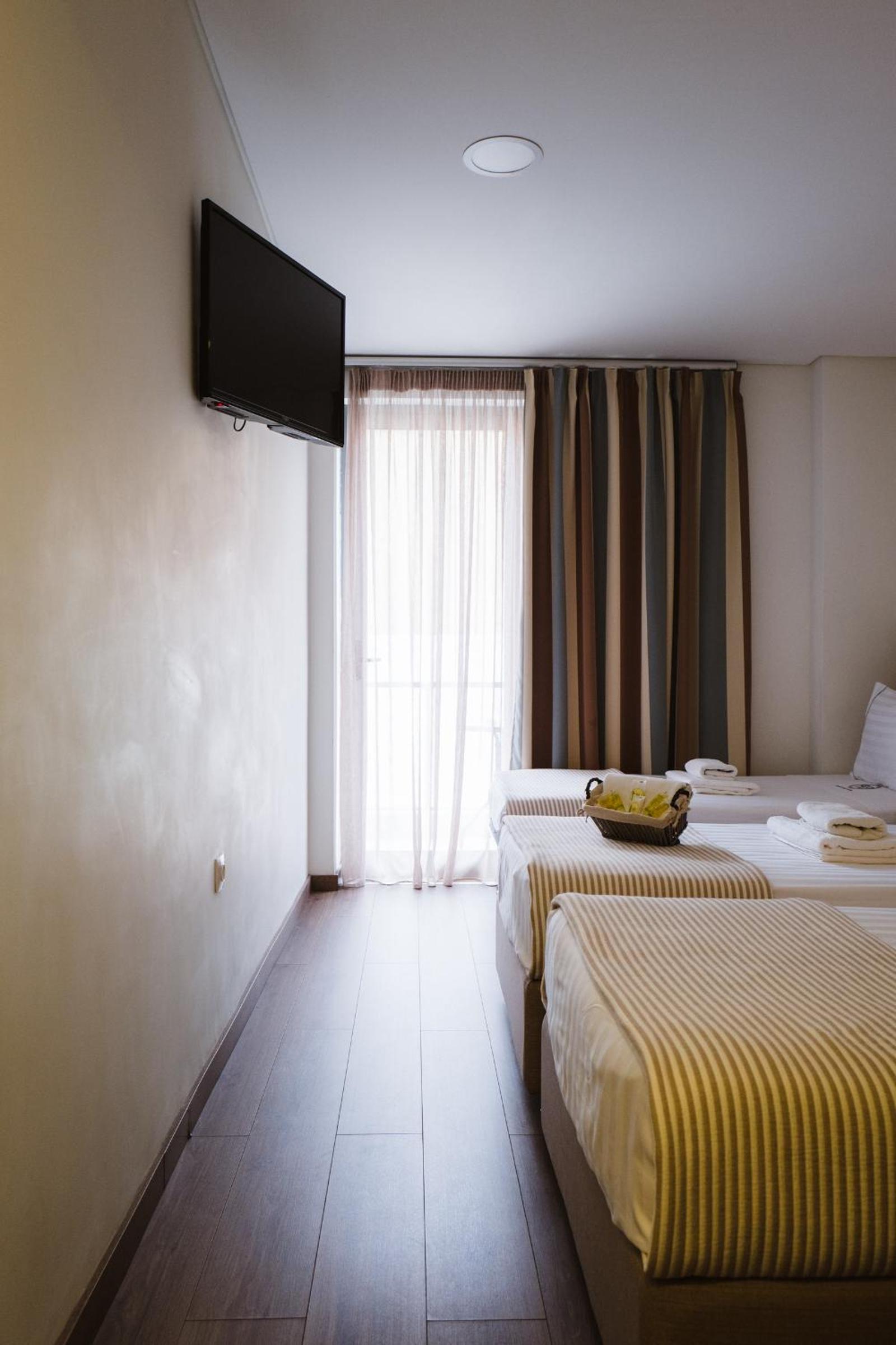 Standard Double or Twin Room with Extra Bed photo 2