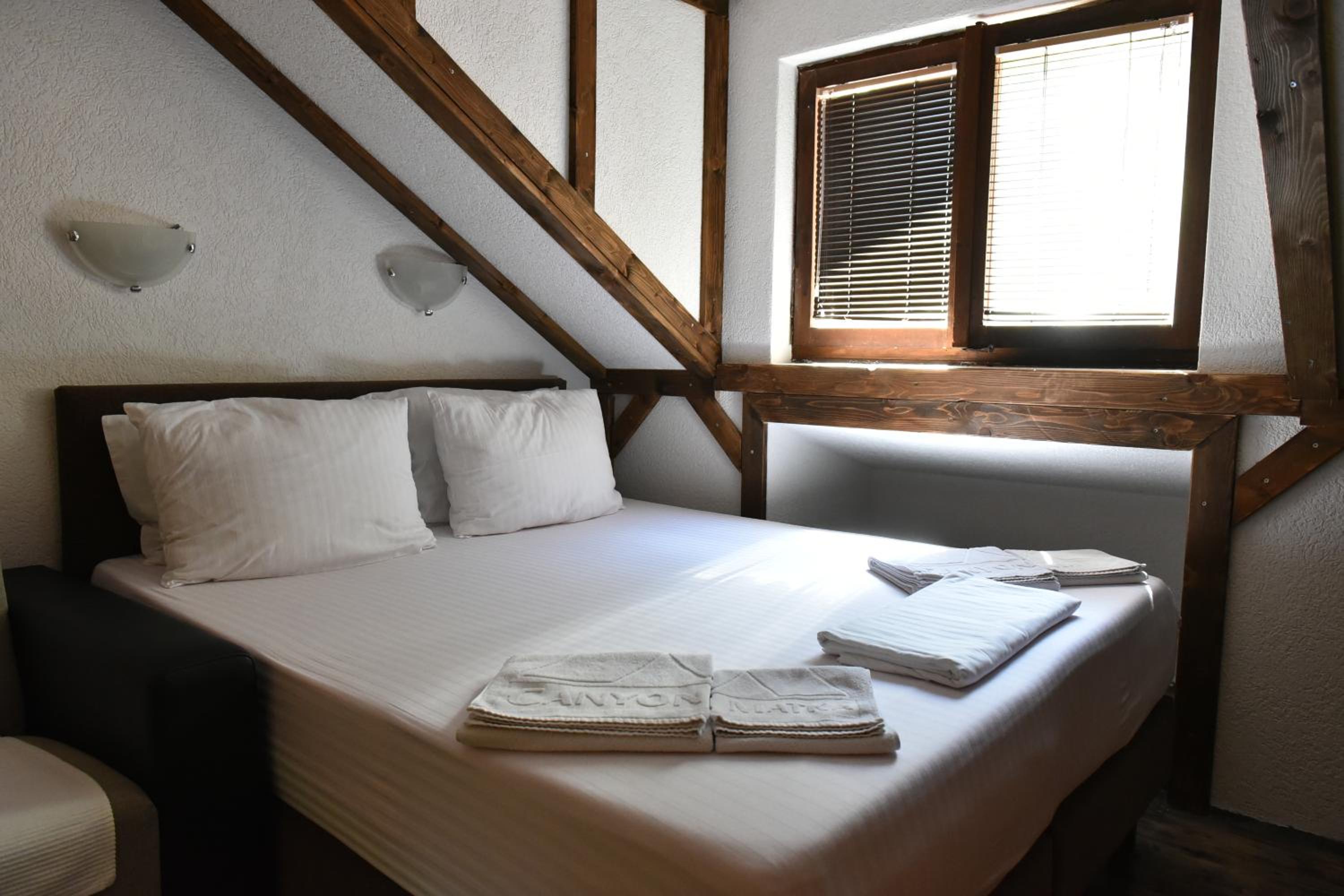 Double Room - Attic with Lake View